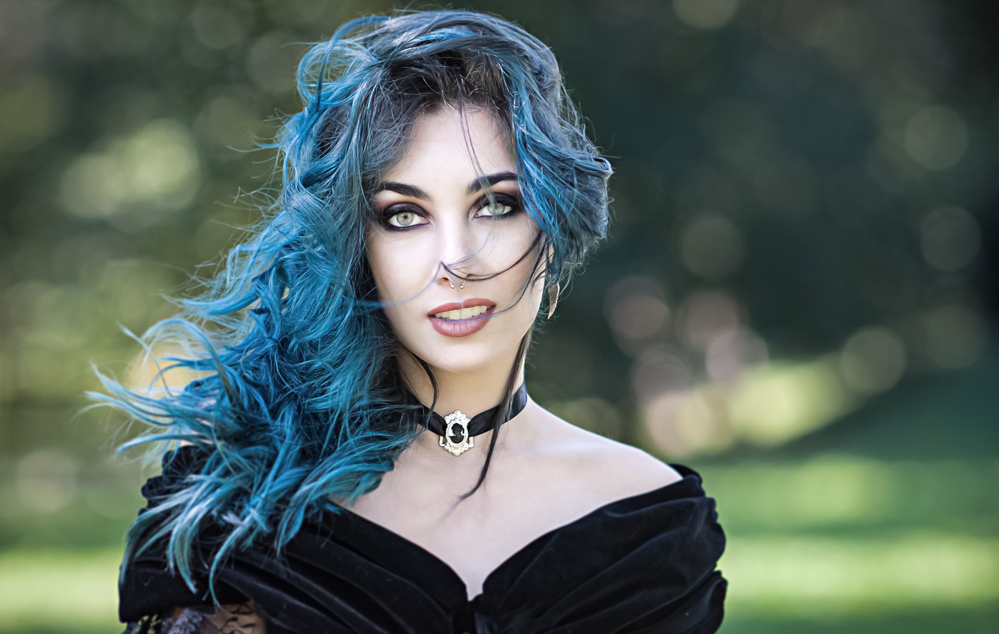 Download mobile wallpaper Style, Portrait, Face, Women, Makeup, Blue Hair for free.