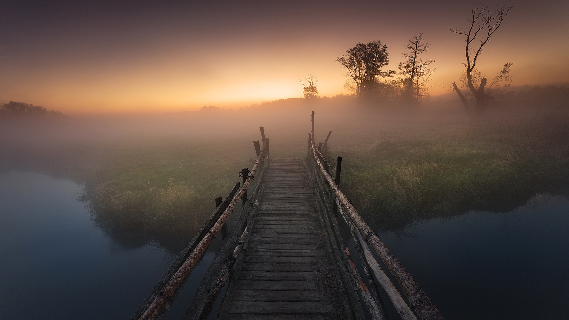 Handy-Wallpaper Wasser, Nebel, Brücke, Brücken, Menschengemacht kostenlos herunterladen.