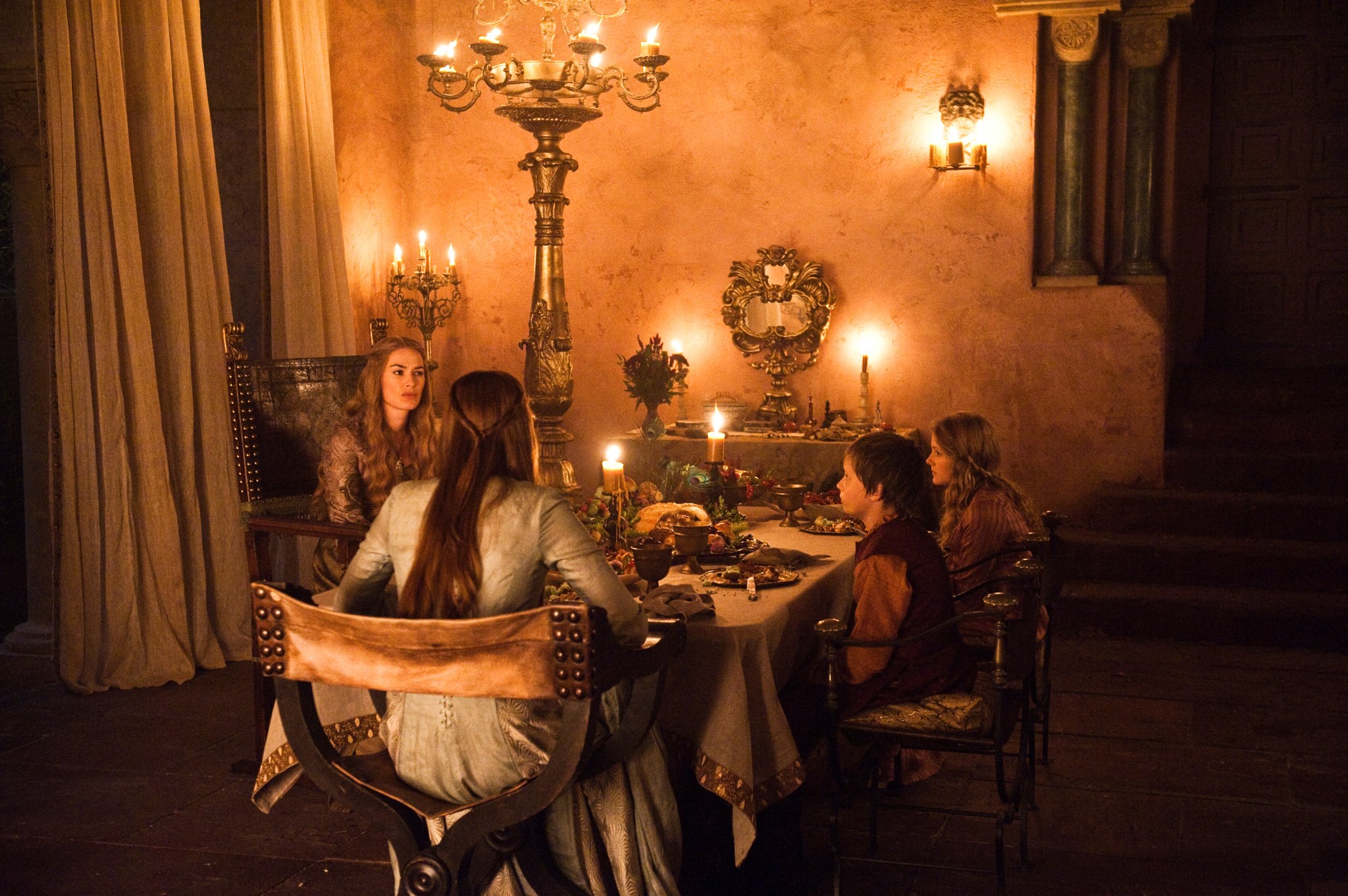 Laden Sie das Fernsehserien, Game Of Thrones: Das Lied Von Eis Und Feuer, Sansa Stark, Cersei Lennister-Bild kostenlos auf Ihren PC-Desktop herunter