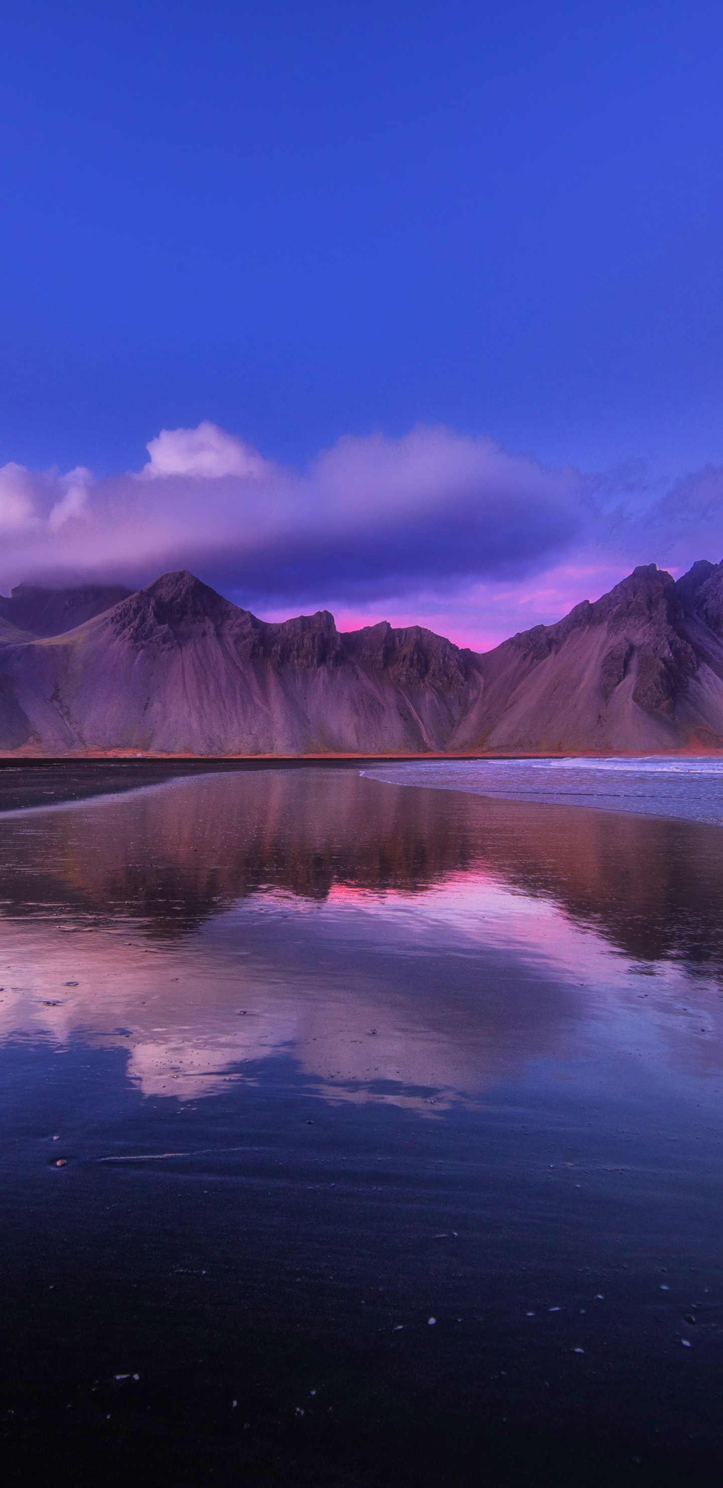 Download mobile wallpaper Mountains, Beach, Reflection, Earth, Iceland, Vestrahorn, Vestrahorn Mountain for free.