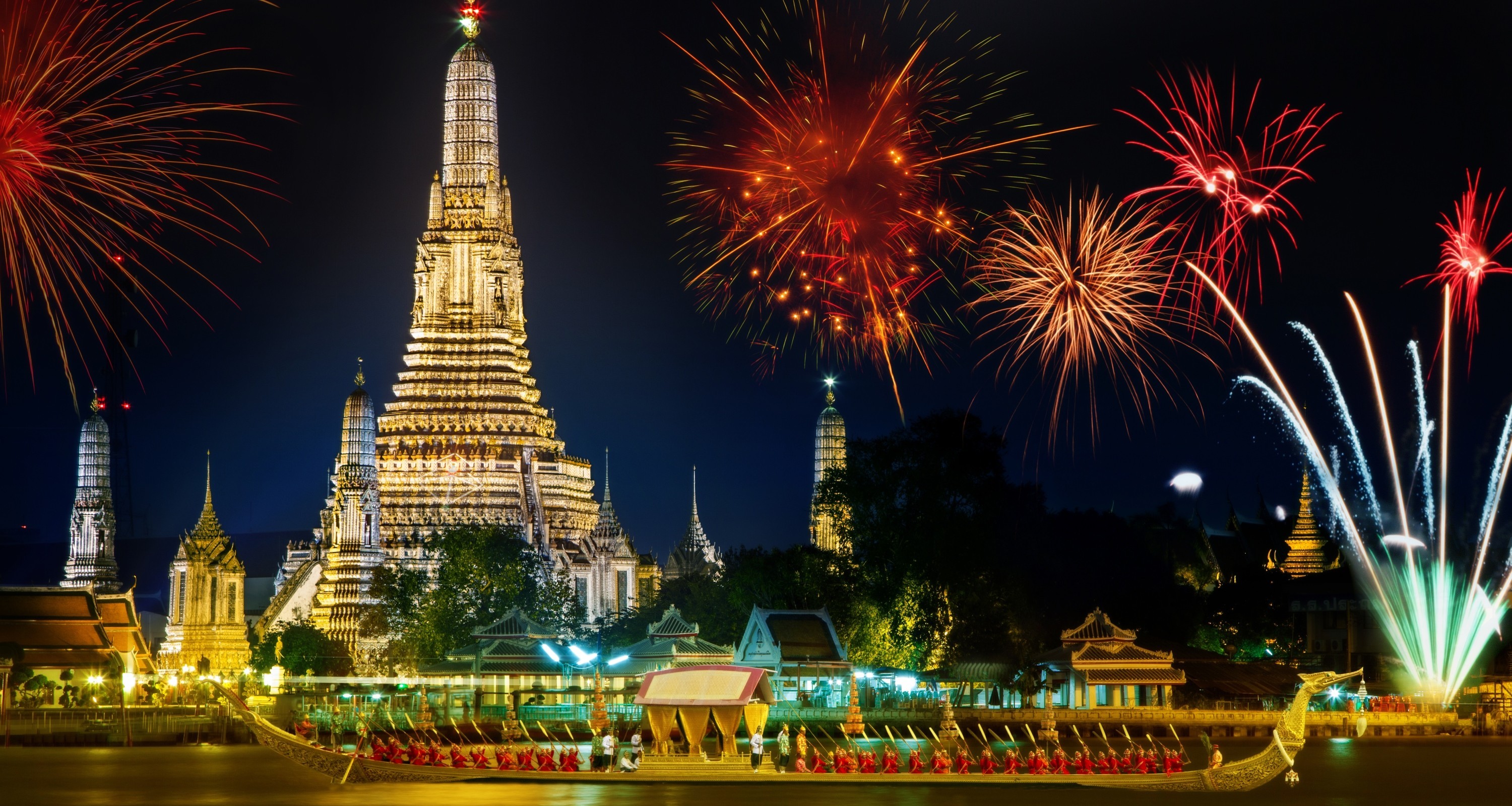 341585 Hintergrundbild herunterladen religiös, wat arun, bangkok, thailand, tempel - Bildschirmschoner und Bilder kostenlos