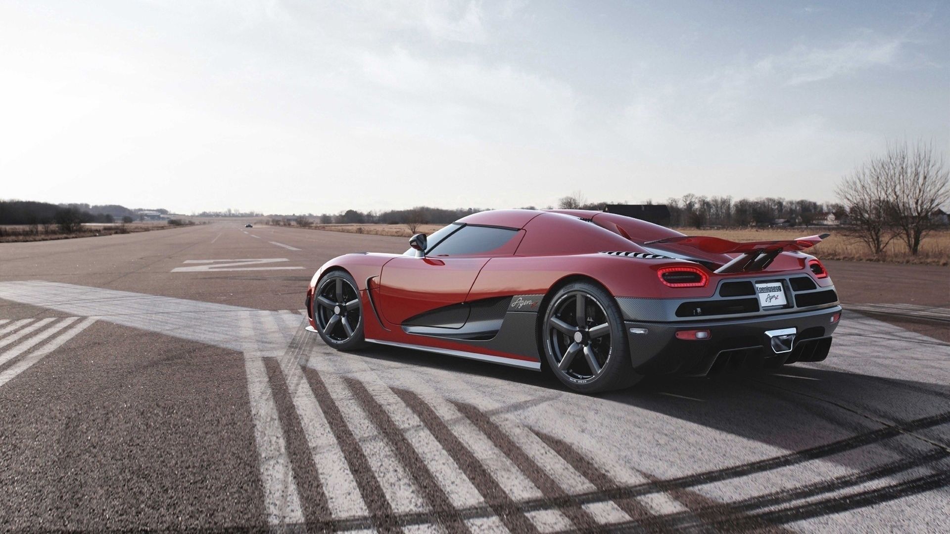 Los mejores fondos de pantalla de Koenigsegg para la pantalla del teléfono