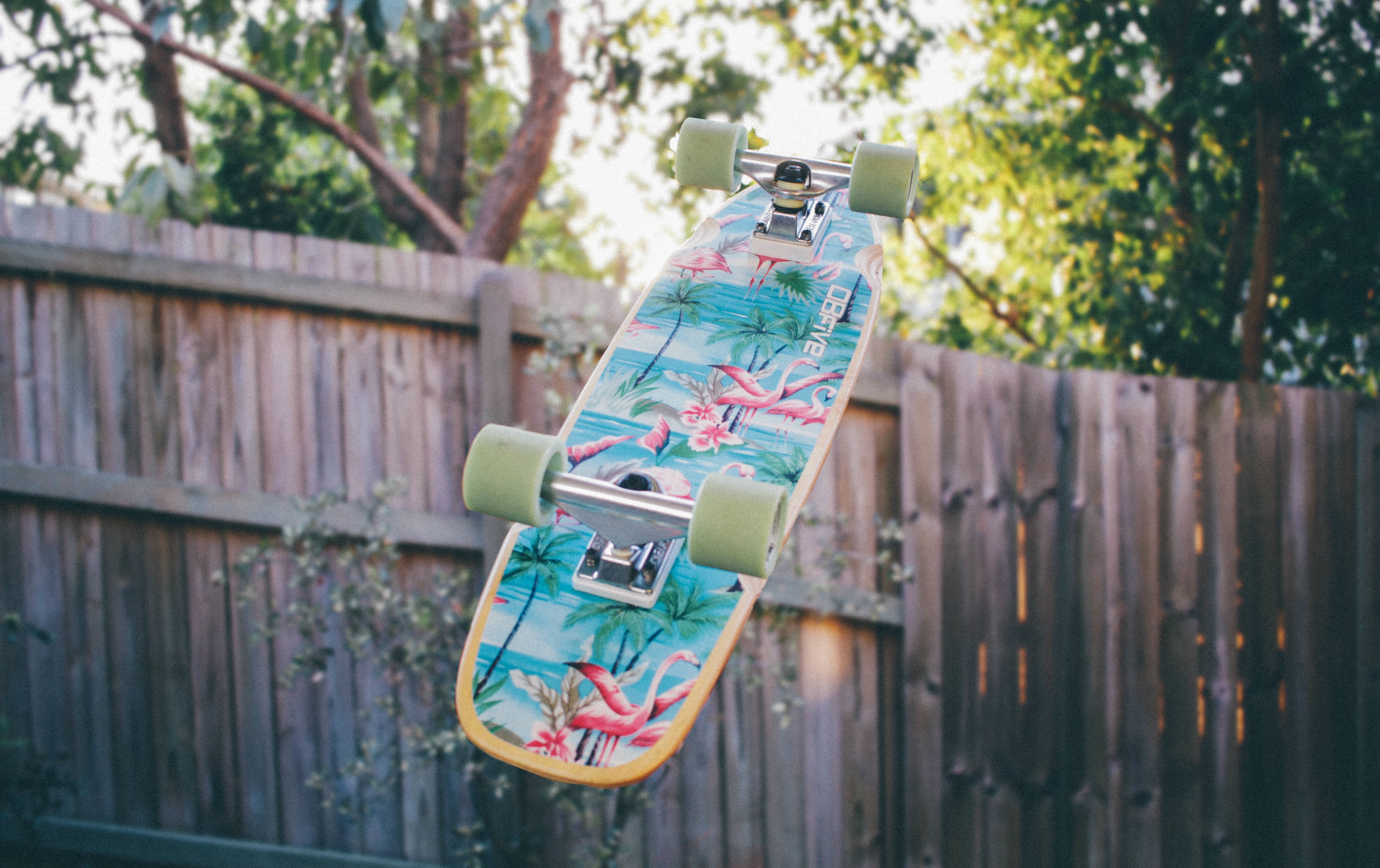 Handy-Wallpaper Zaun, Sport, Skateboard kostenlos herunterladen.