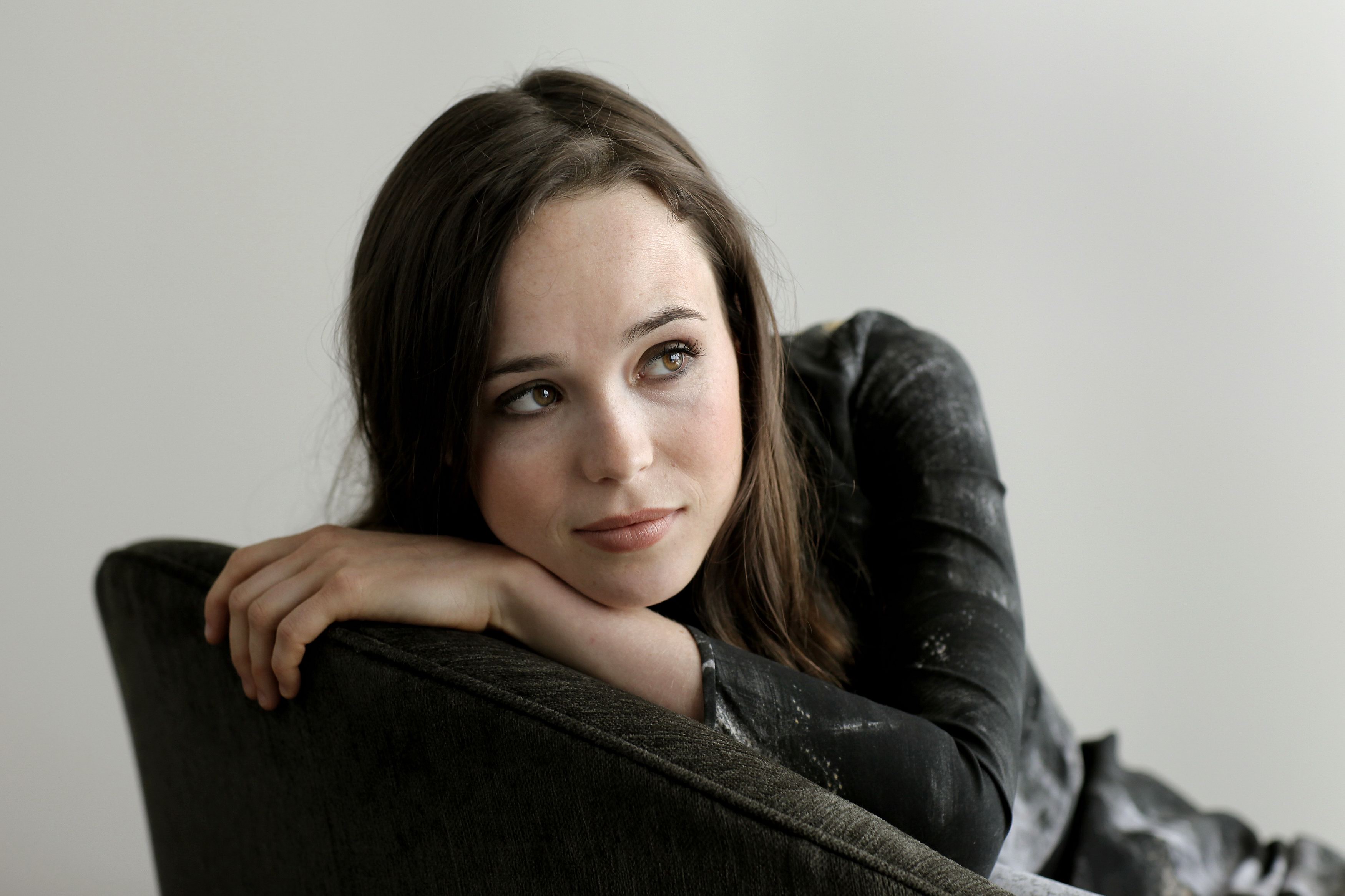 208836 Protetores de tela e papéis de parede Ellen Page em seu telefone. Baixe  fotos gratuitamente