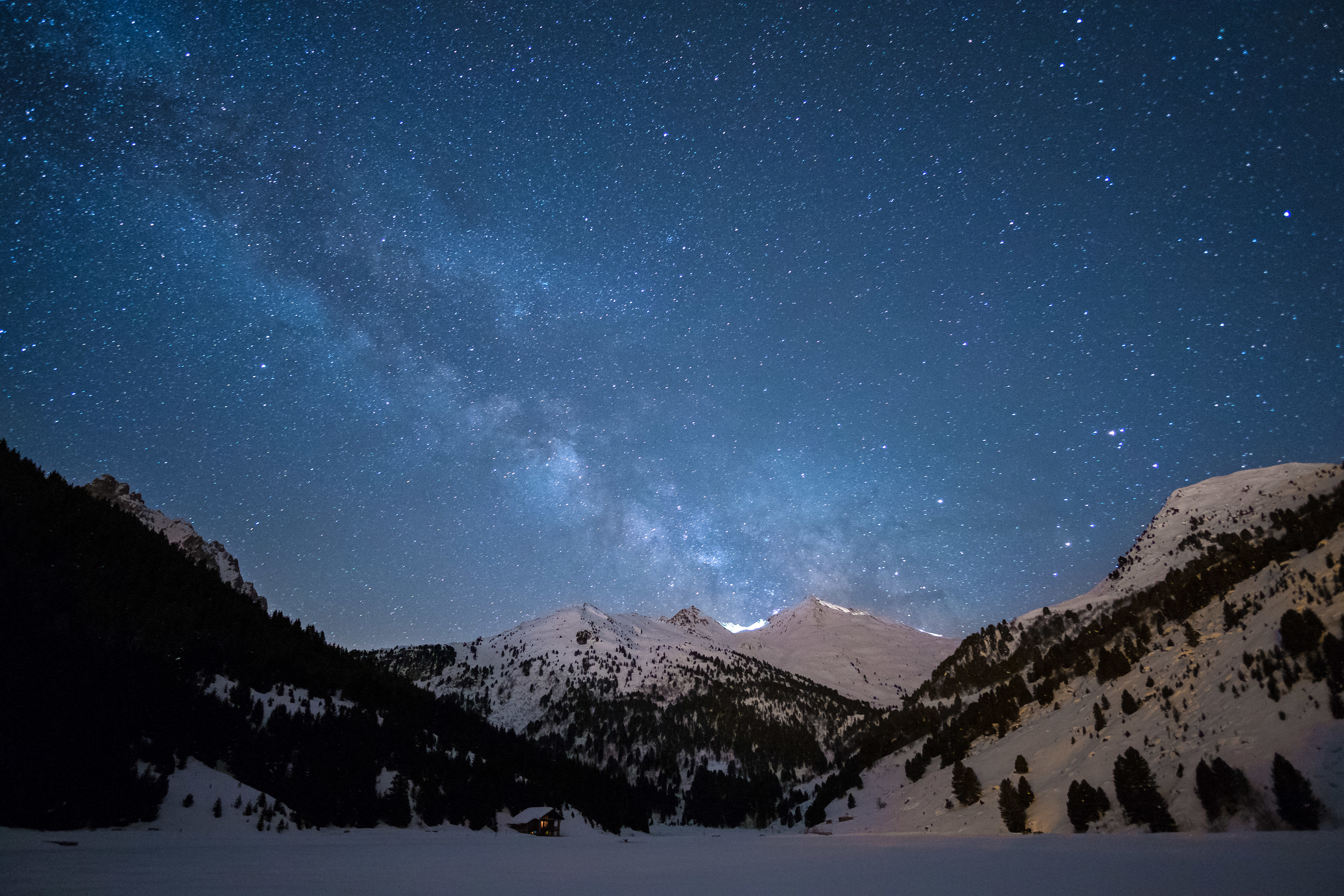 Download mobile wallpaper Snow, Nature, Mountains, Starry Sky, Universe for free.