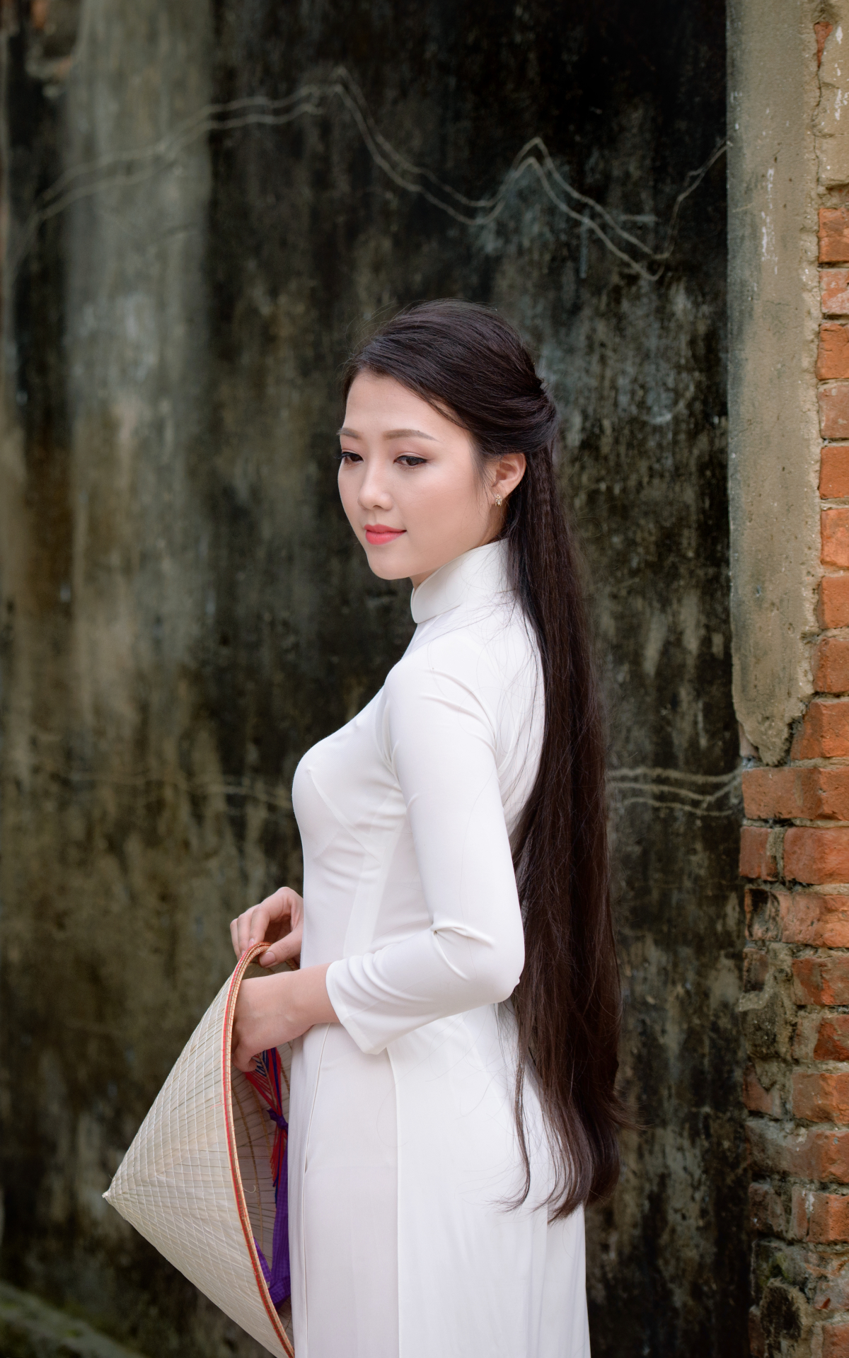 Téléchargez des papiers peints mobile Modèle, Cheveux, Asiatique, Femmes, Top Model, Vietnamien, Ao Daï, Chapeau Conique Asiatique gratuitement.