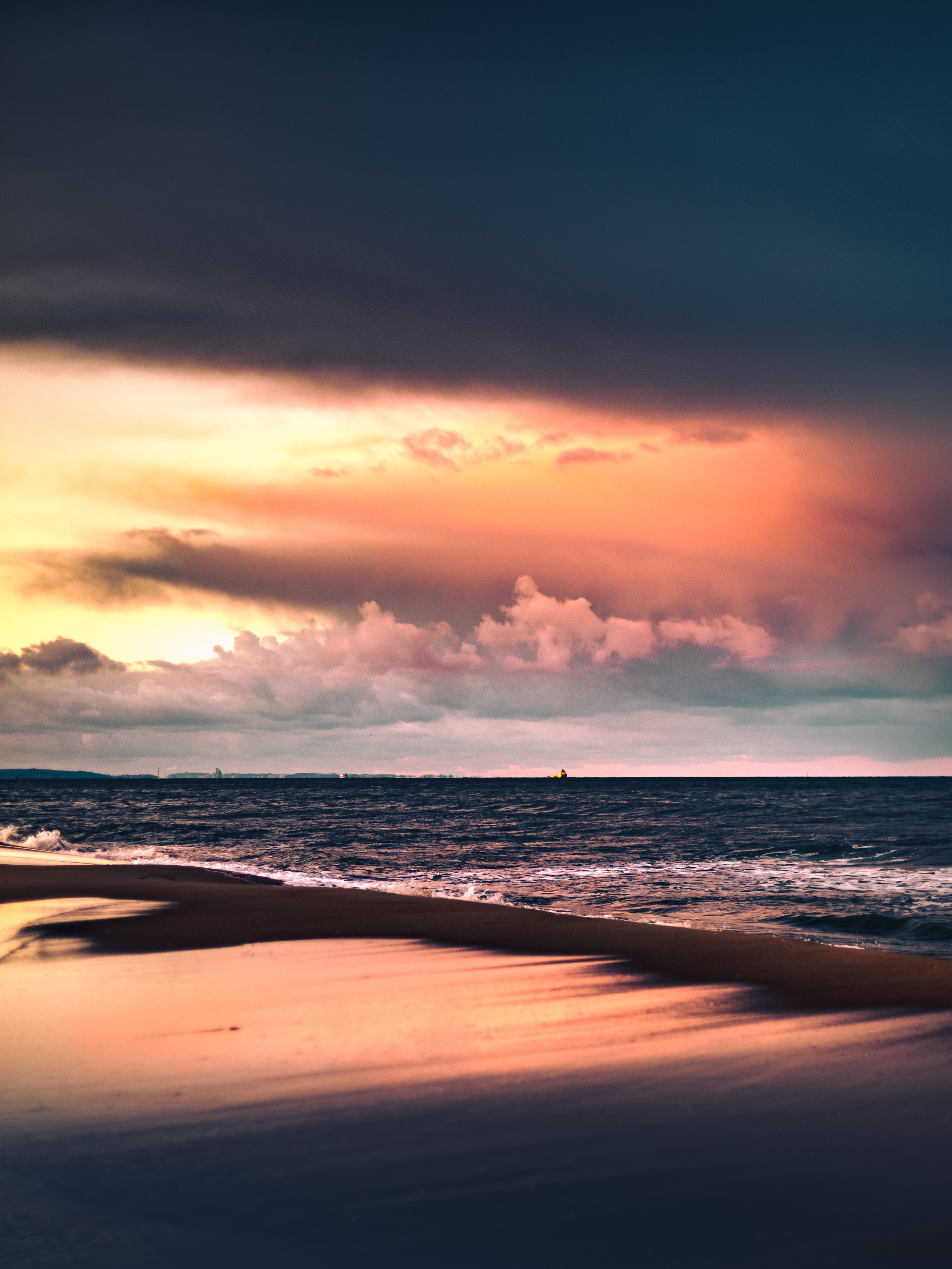 Baixe gratuitamente a imagem Natureza, Mar, Crepúsculo, Pôr Do Sol, Praia na área de trabalho do seu PC