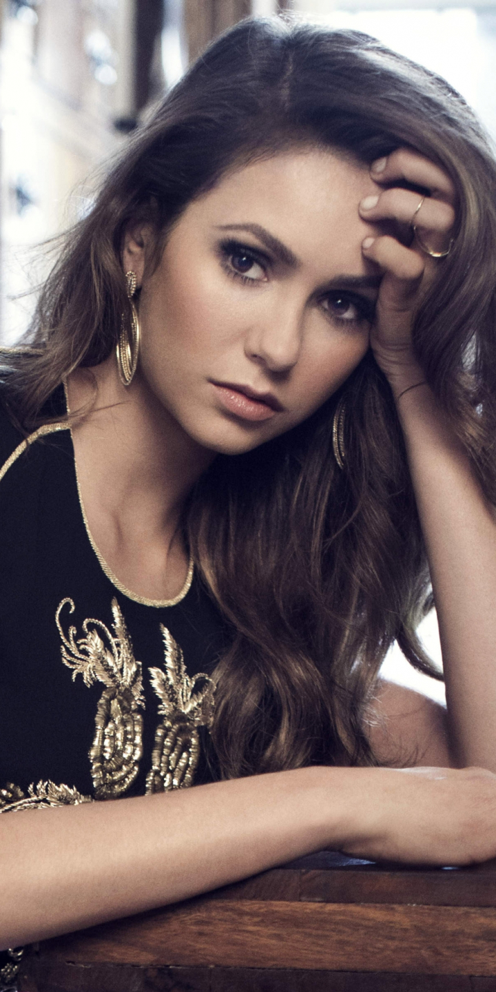 Download mobile wallpaper Brunette, Celebrity, Brown Eyes, Actress, Nina Dobrev for free.