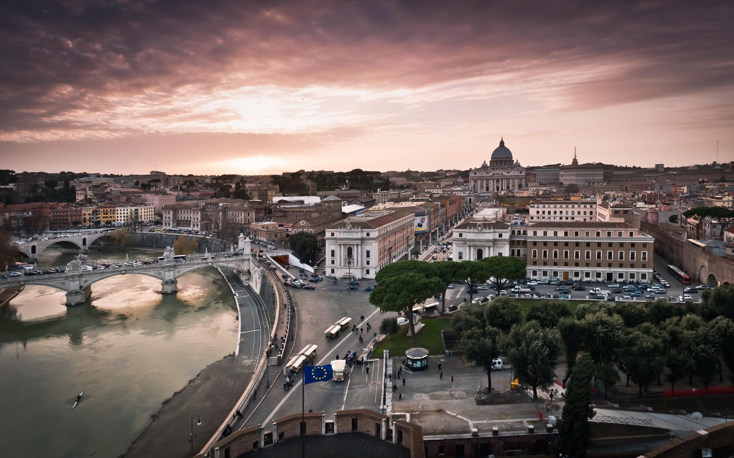 Laden Sie das Rom, Menschengemacht-Bild kostenlos auf Ihren PC-Desktop herunter