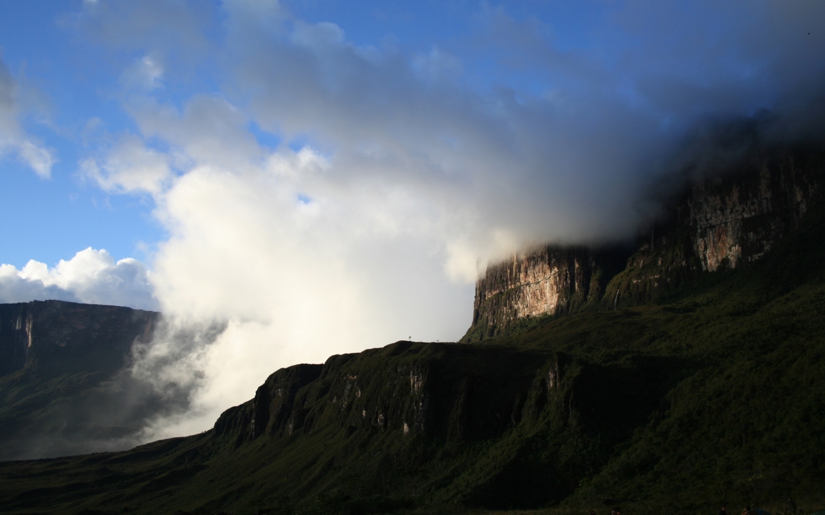 PCデスクトップに風景, 山脈, 雲画像を無料でダウンロード