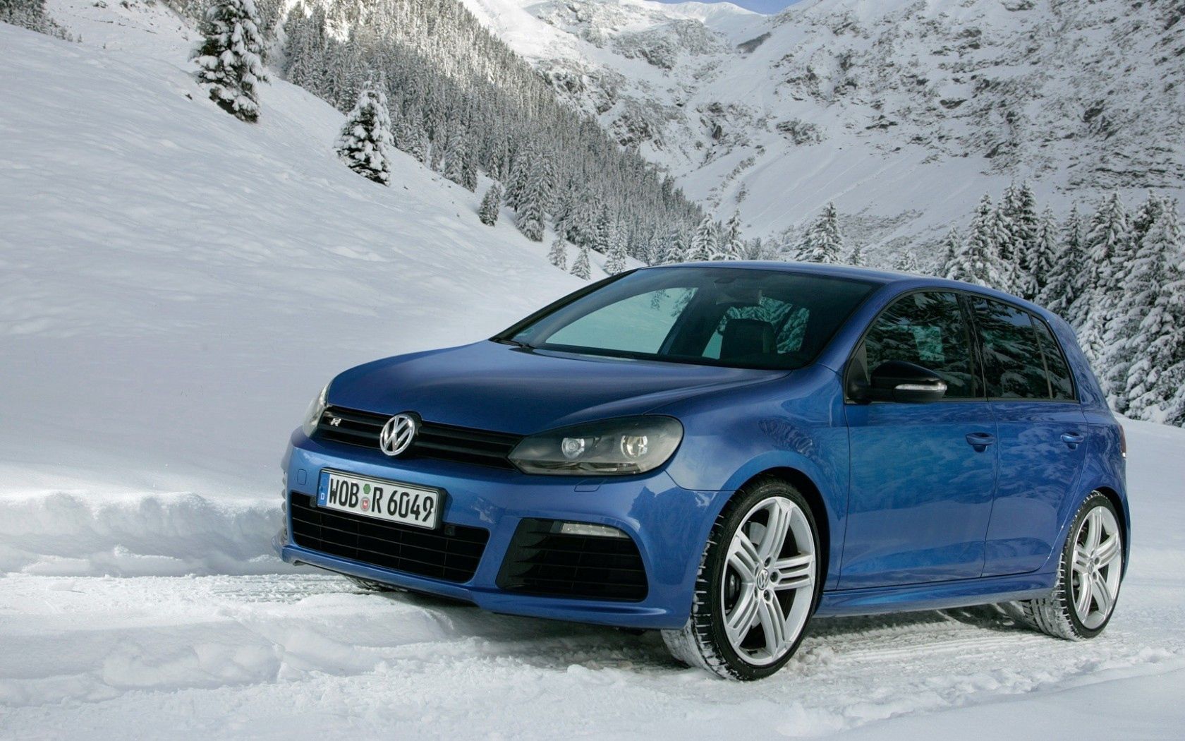Free download wallpaper Mountains, Snow, Cars, Volkswagen on your PC desktop