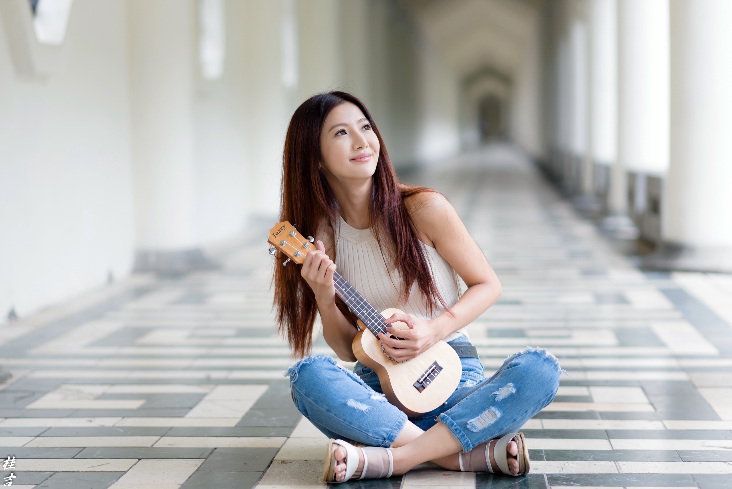 Baixe gratuitamente a imagem Guitarra, Modelo, Mulheres, Cabelo Castanho, Asiática, Profundidade De Campo na área de trabalho do seu PC