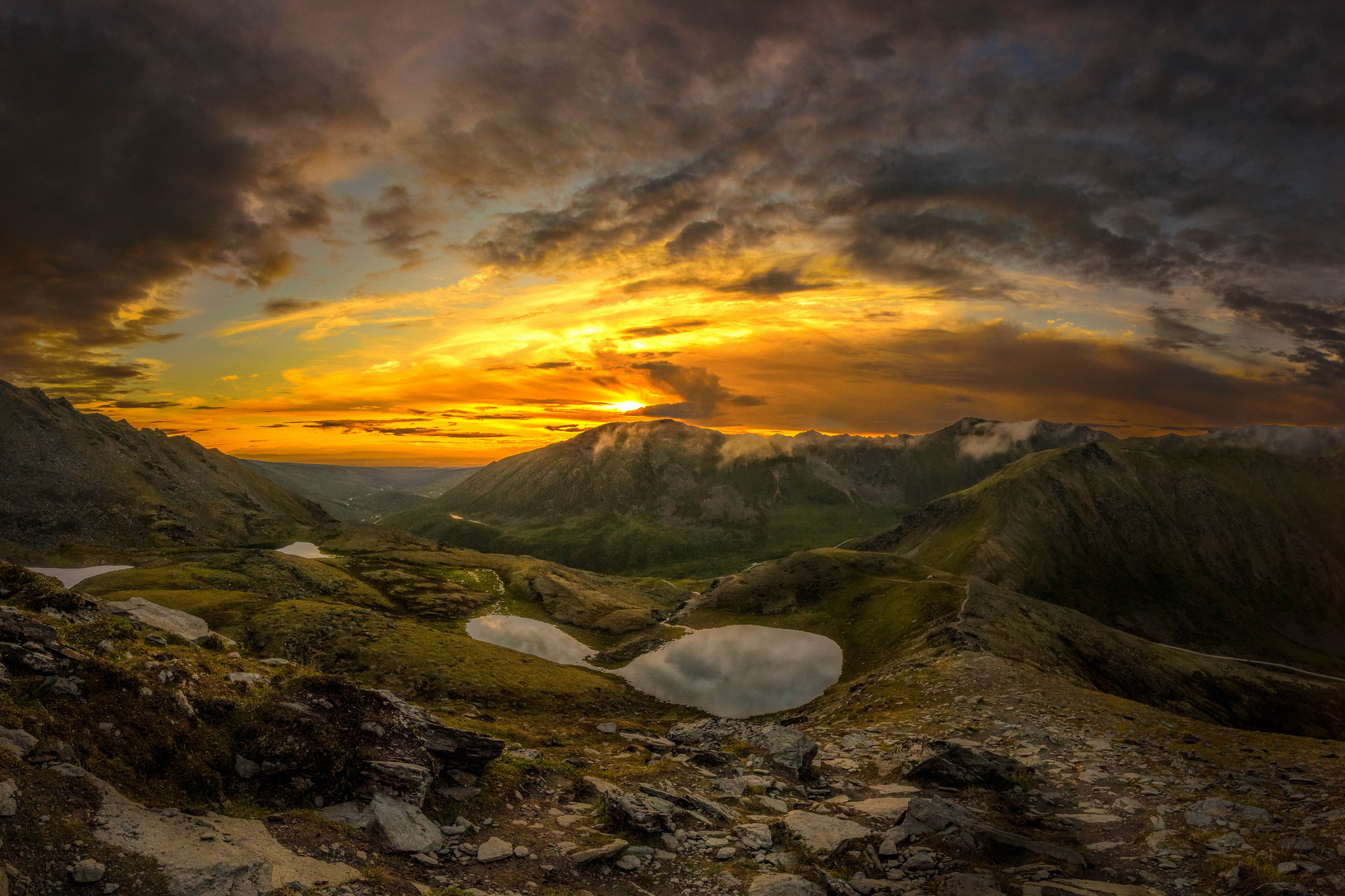 Free download wallpaper Landscape, Sunset, Sky, Mountain, Earth, Cloud on your PC desktop