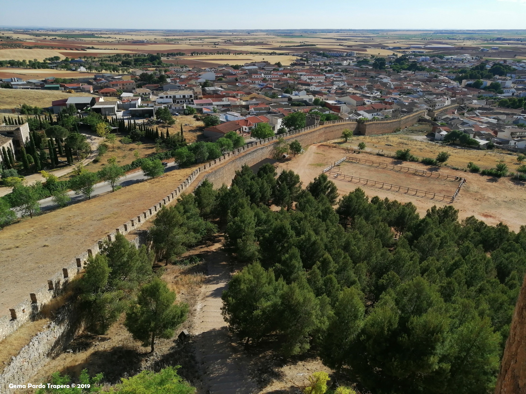 Download mobile wallpaper Landscape, Wall, Spain, Town, Man Made, Castilla La Mancha, Cuenca for free.
