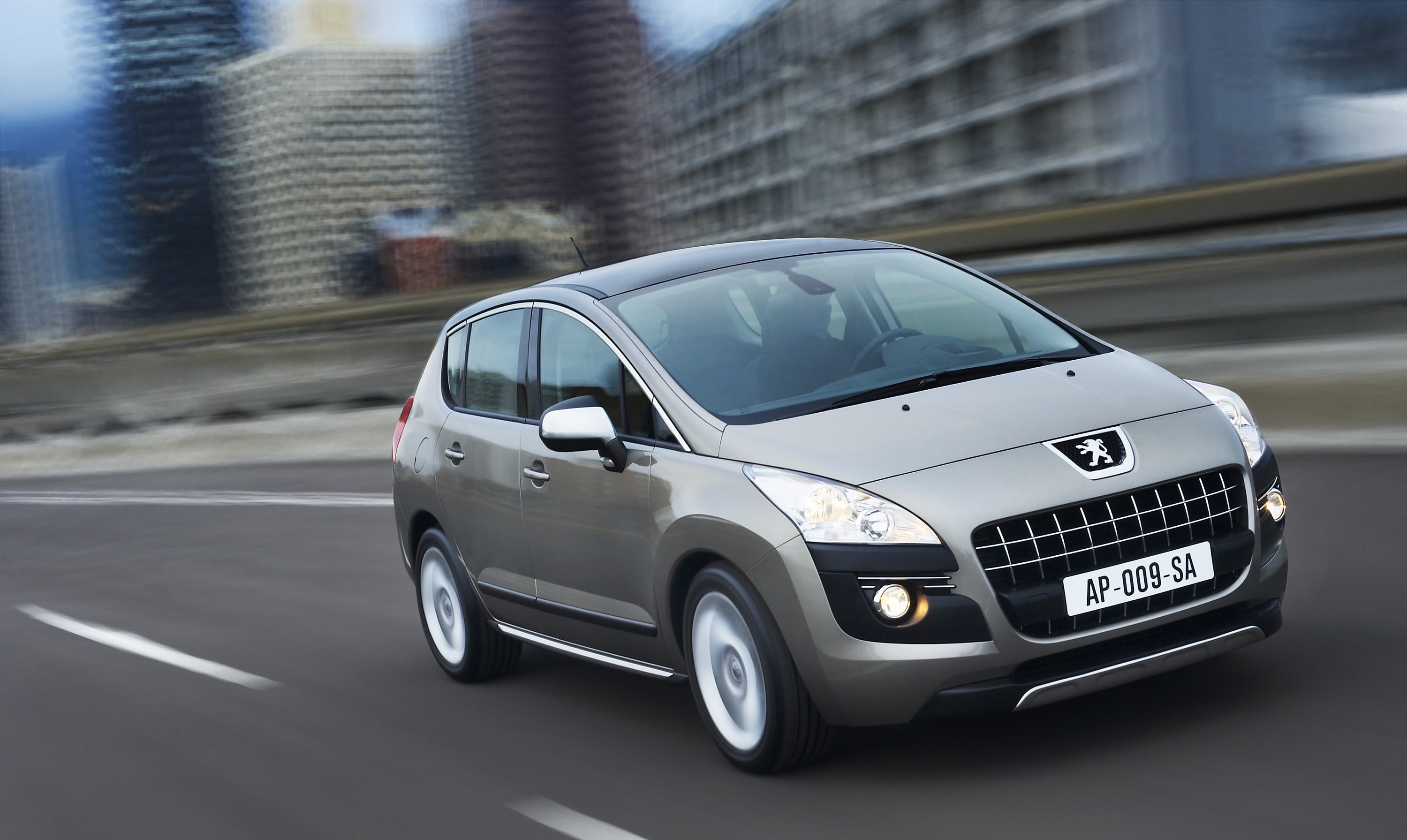 Download mobile wallpaper Peugeot, Car, Vehicles, Silver Car, Peugeot 3008 for free.