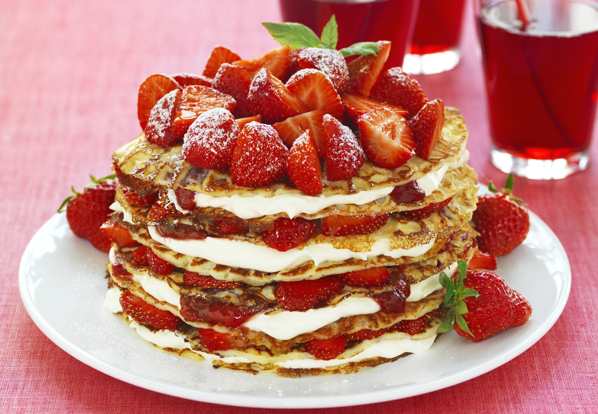 Laden Sie das Erdbeere, Dessert, Gebäck, Frucht, Nahrungsmittel-Bild kostenlos auf Ihren PC-Desktop herunter