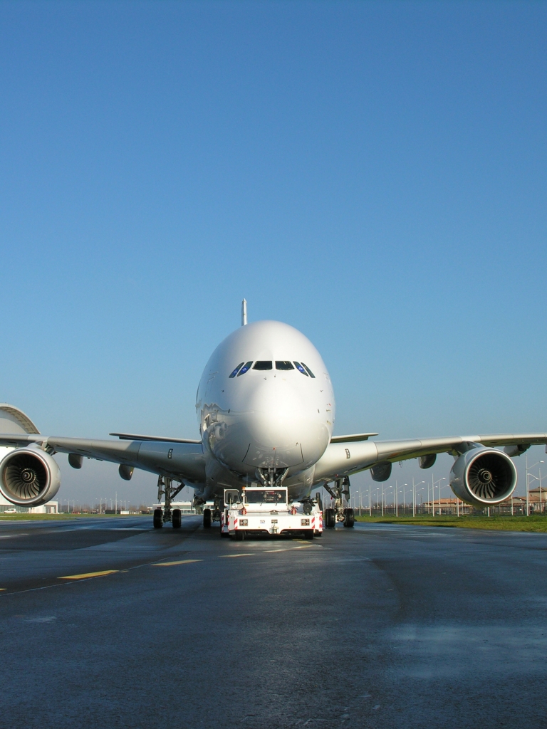 Handy-Wallpaper Flugzeuge, Flugzeug, Passagierflugzeug, Airbus, Fahrzeuge, Airbus A380 kostenlos herunterladen.