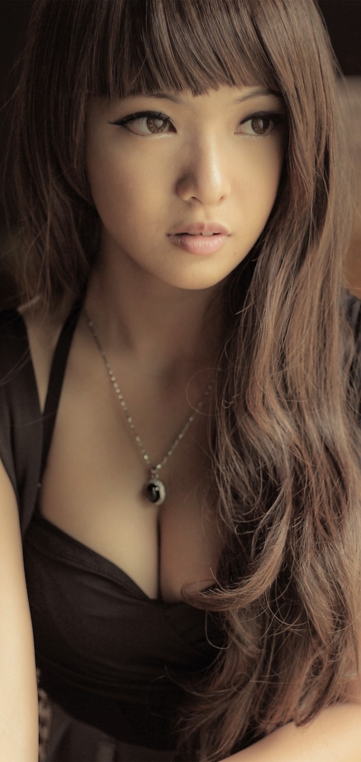 Download mobile wallpaper Women, Necklace, Asian, Brown Eyes, Long Hair, Brown Hair for free.