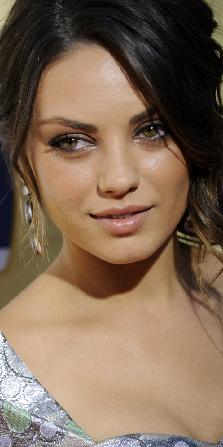 Download mobile wallpaper Mila Kunis, Celebrity for free.