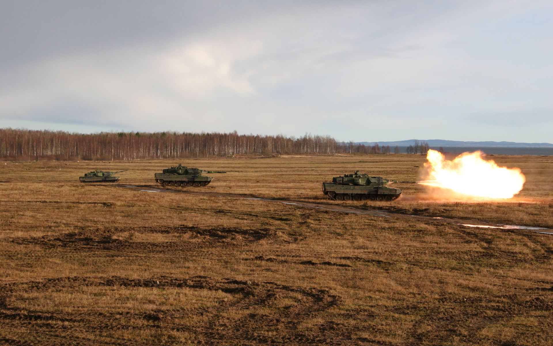 Скачать обои бесплатно Военные, Танк картинка на рабочий стол ПК