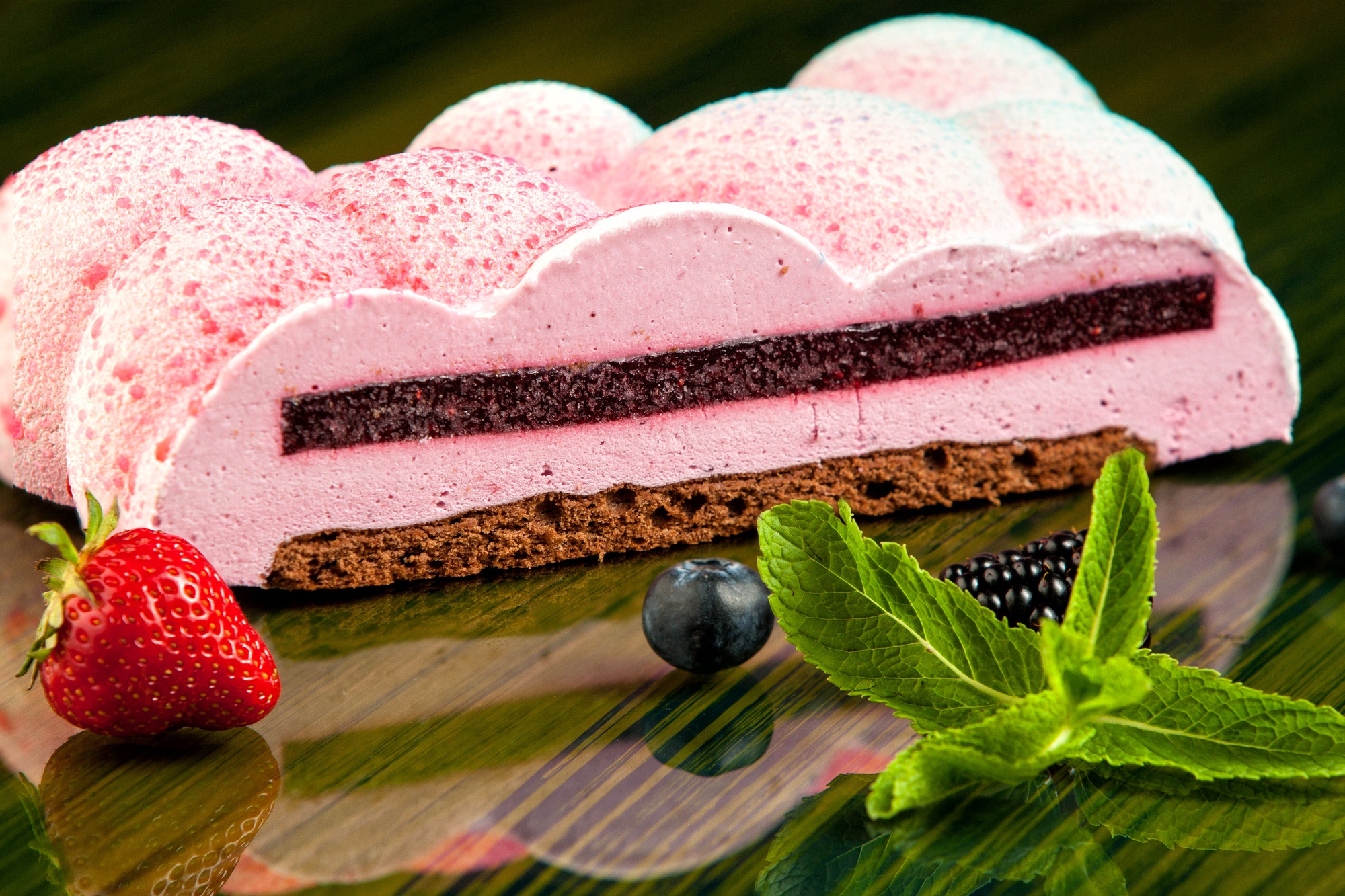 Free download wallpaper Food, Dessert, Berry, Pastry on your PC desktop