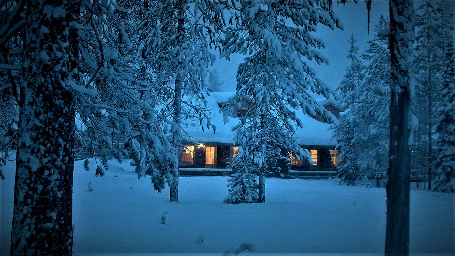 Download mobile wallpaper Winter, Twilight, Snow, Tree, House, Dusk, Man Made for free.