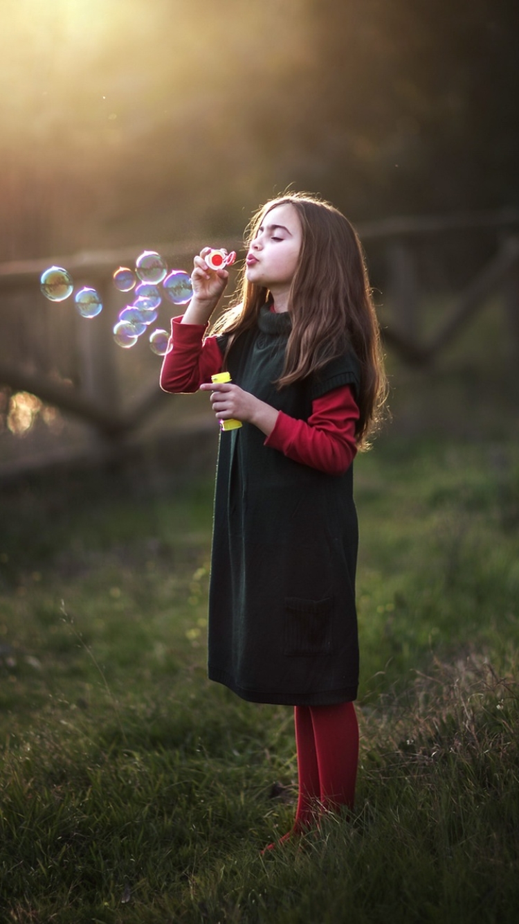 Download mobile wallpaper Child, Brunette, Photography, Bubble, Little Girl for free.