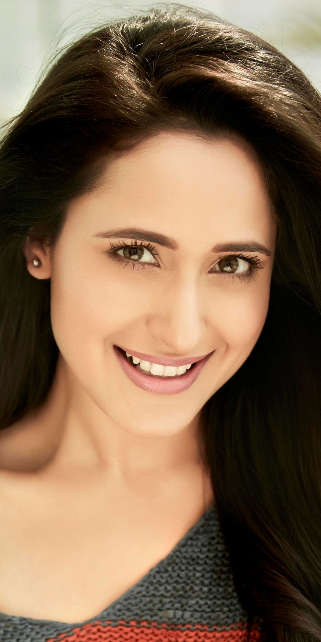 Pragya Jaiswal HD photos