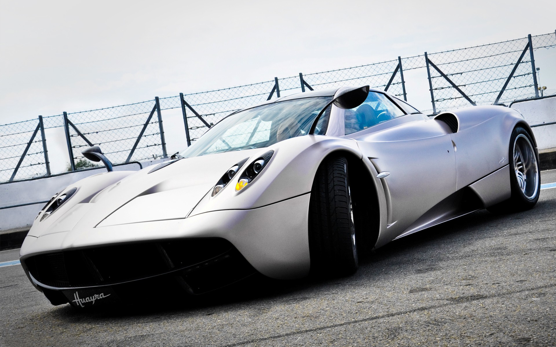 Free download wallpaper Pagani, Vehicles on your PC desktop