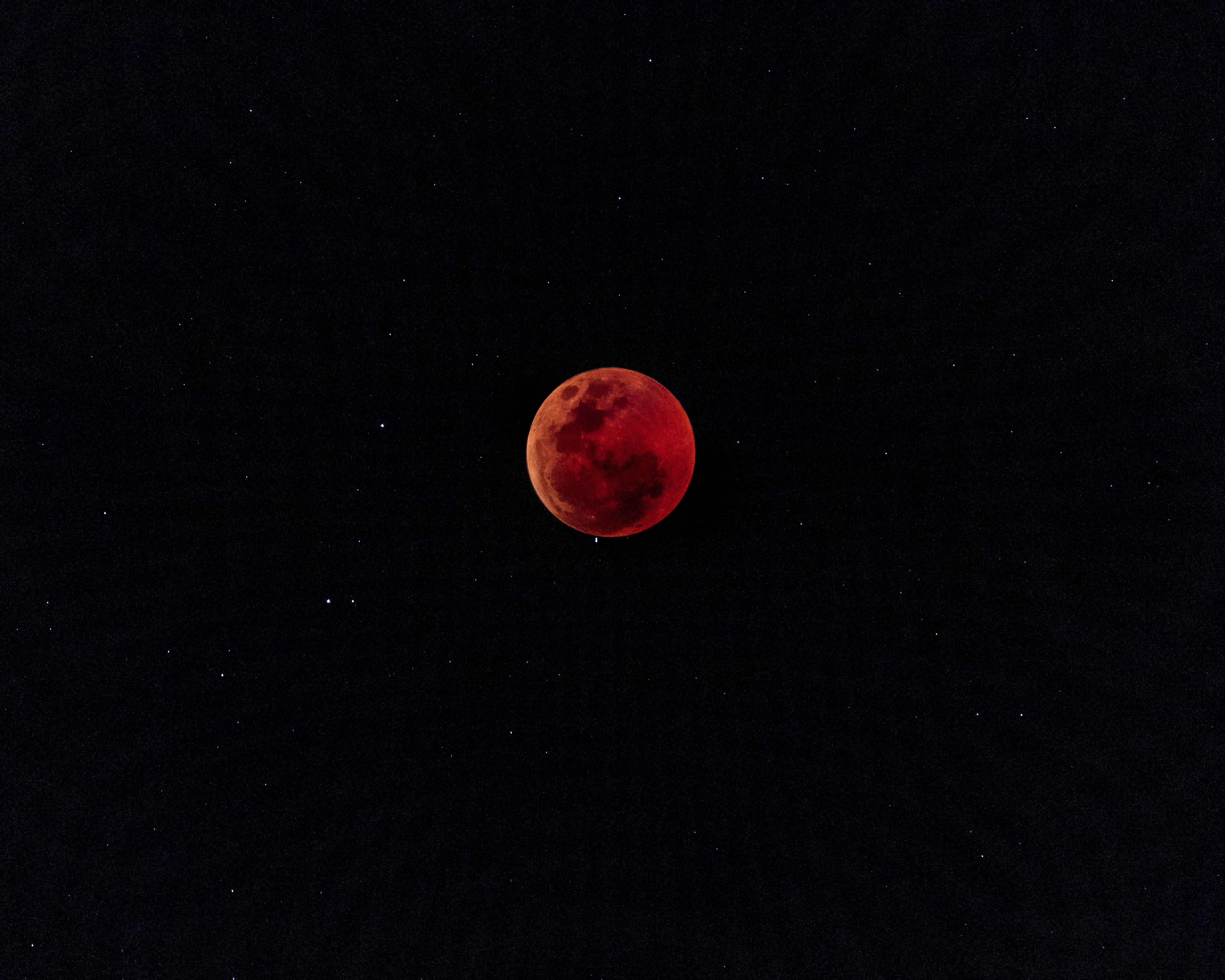 75237 скачать картинку красная луна, космос, полнолуние, затмение, огненная луна - обои и заставки бесплатно