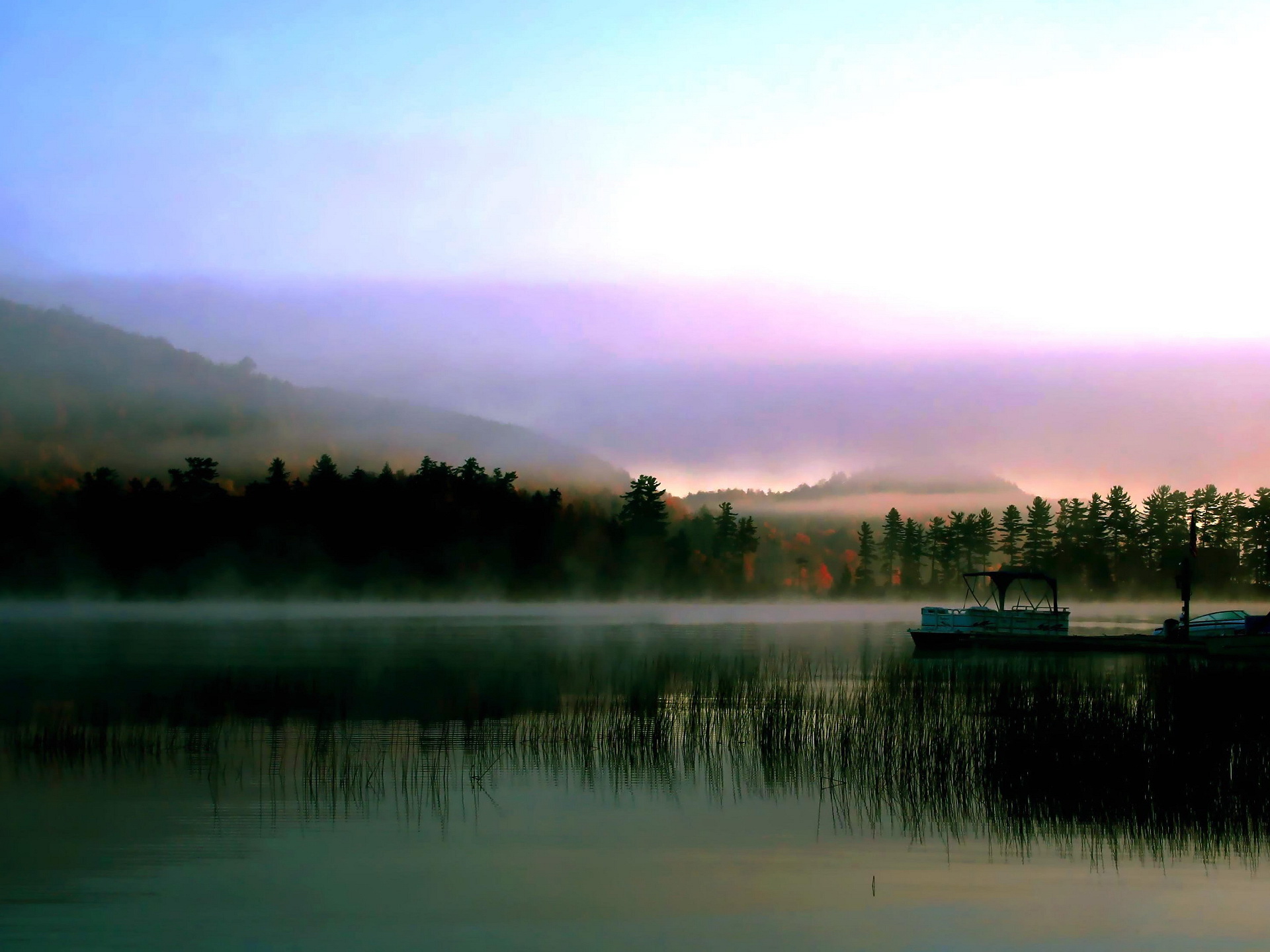 Скачать картинку Озера, Озеро, Фотографии, Туман в телефон бесплатно.