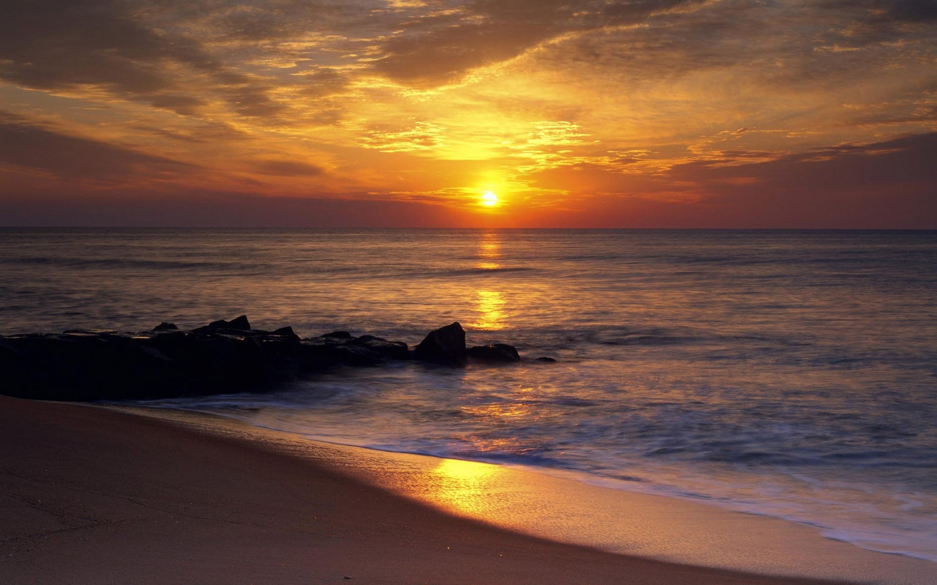 Download mobile wallpaper Sunset, Sea, Sun, Beach, Horizon, Ocean, Earth, Cloud for free.