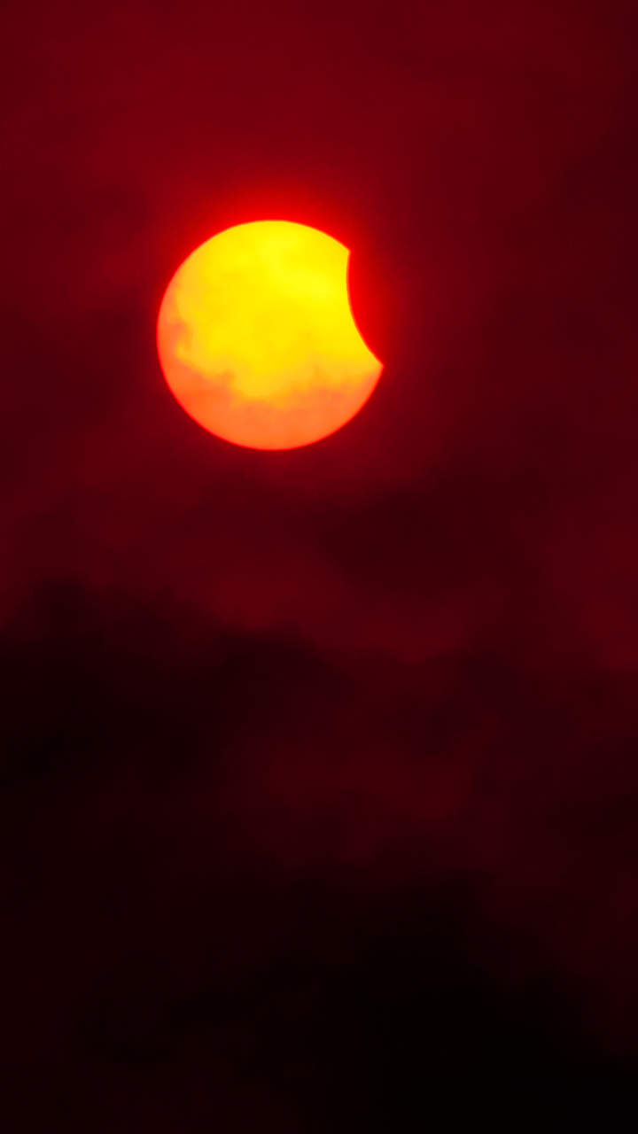 solar eclipse, earth, sun, red, sky HD wallpaper
