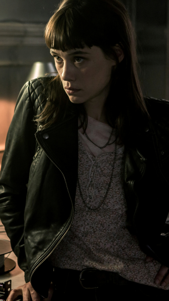 Download mobile wallpaper Movie, Astrid Bergès Frisbey, The Vault (2021) for free.