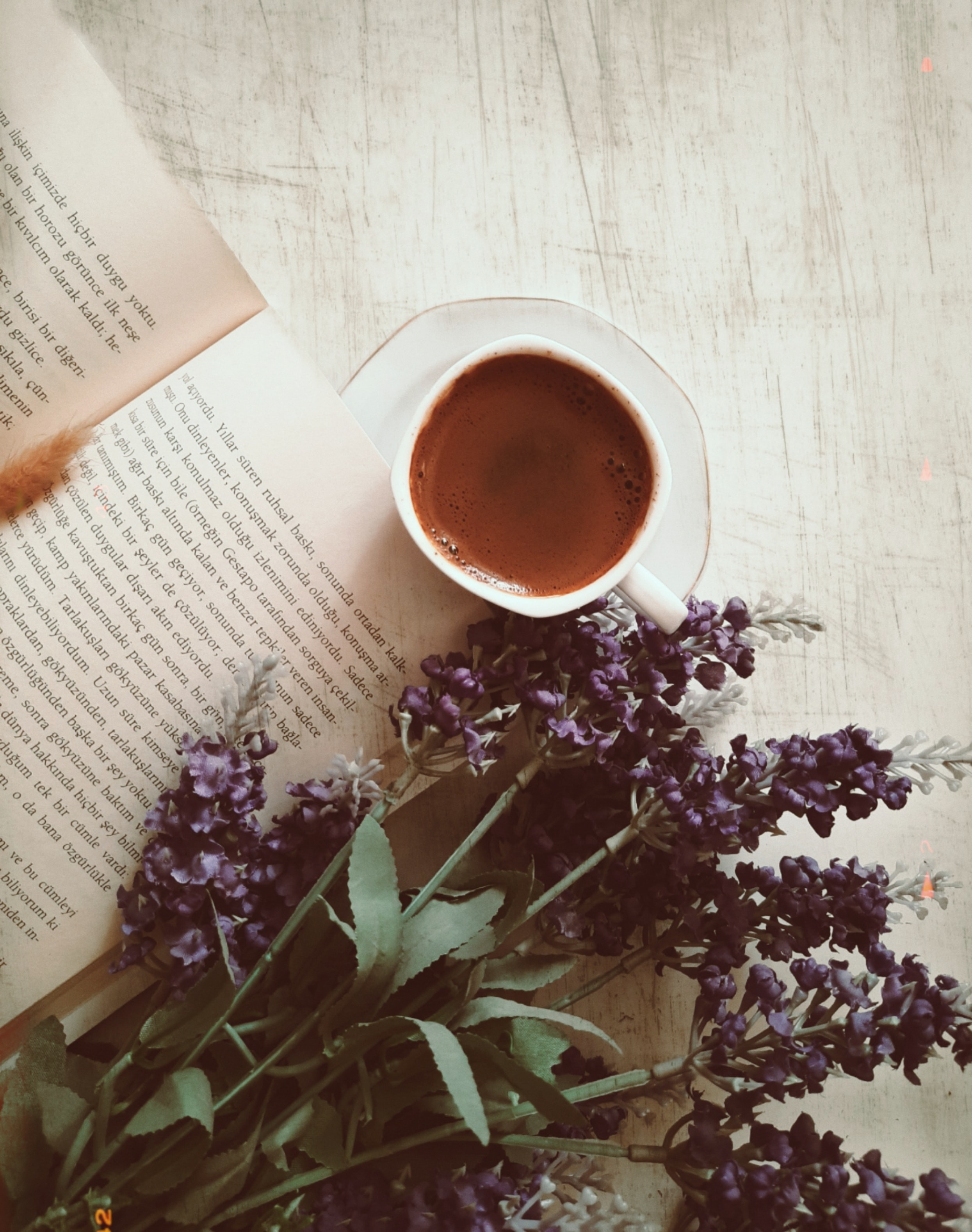 Free download wallpaper Miscellanea, Miscellaneous, Cup, Book, Flowers, Coffee, Text on your PC desktop