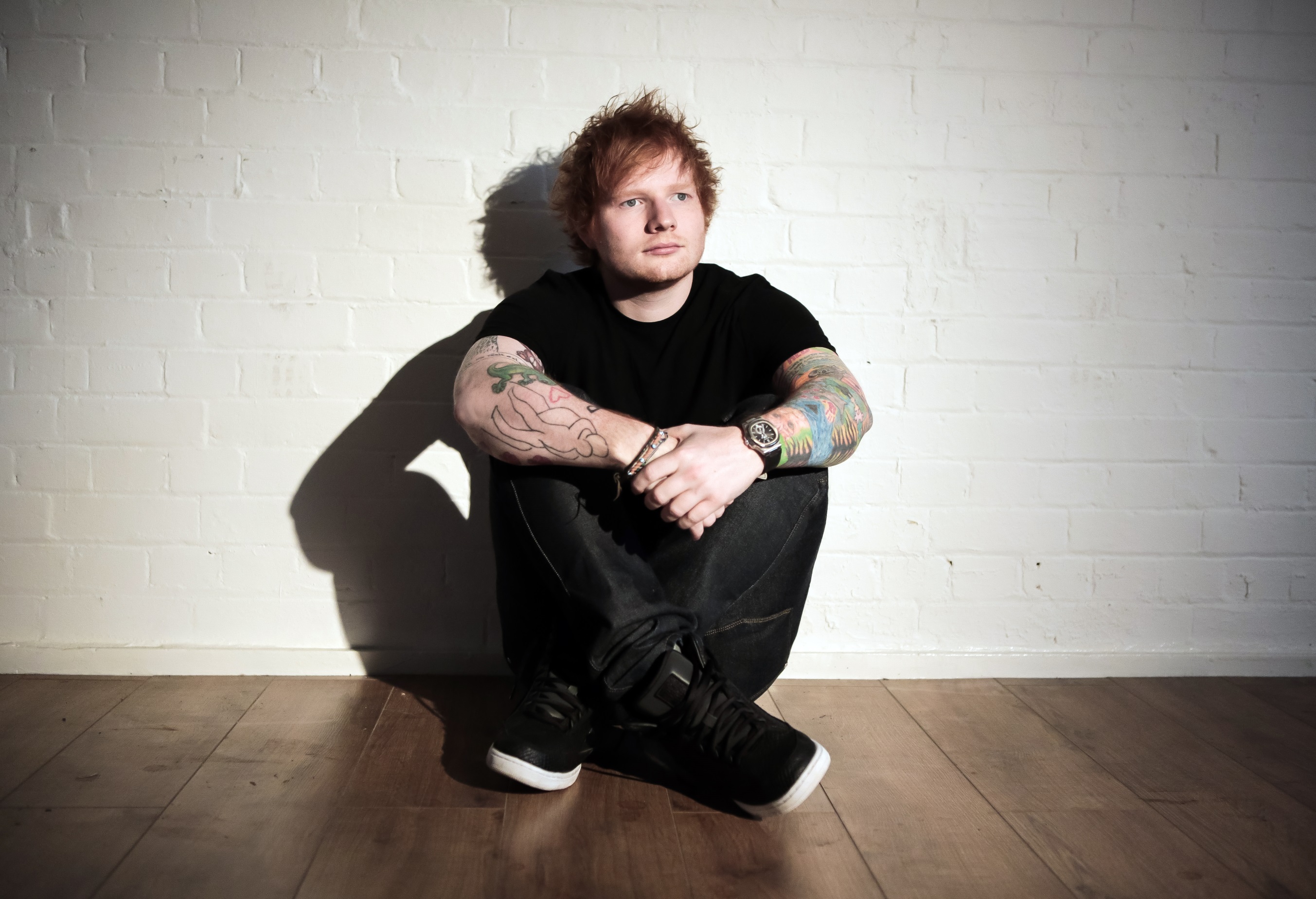 Descarga gratuita de fondo de pantalla para móvil de Música, Tatuaje, Cantante, Inglés, Ed Sheeran.