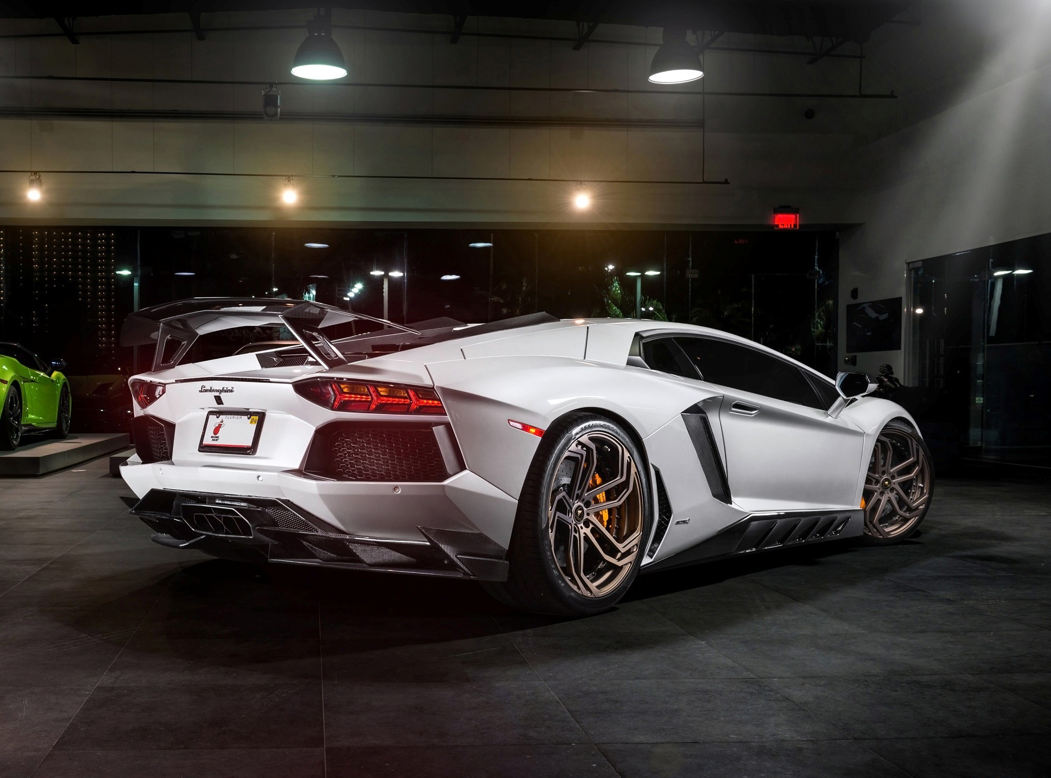 Download mobile wallpaper Lamborghini Aventador, Lamborghini, Vehicles for free.