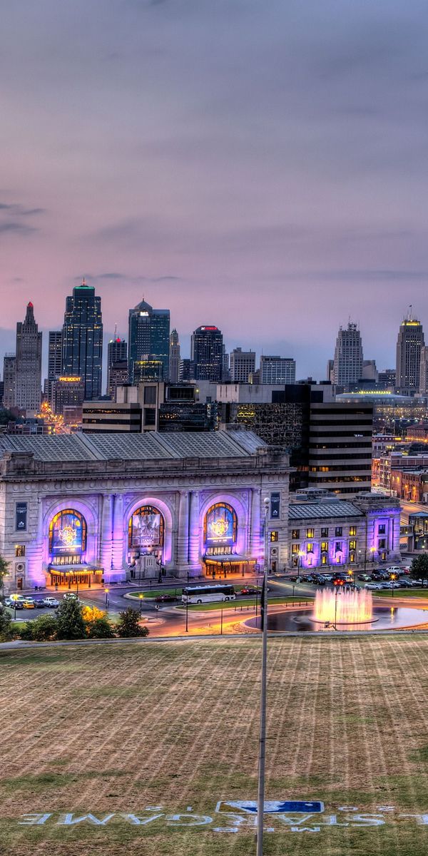 Elevation In Kansas City Wallpaper For Iphone
