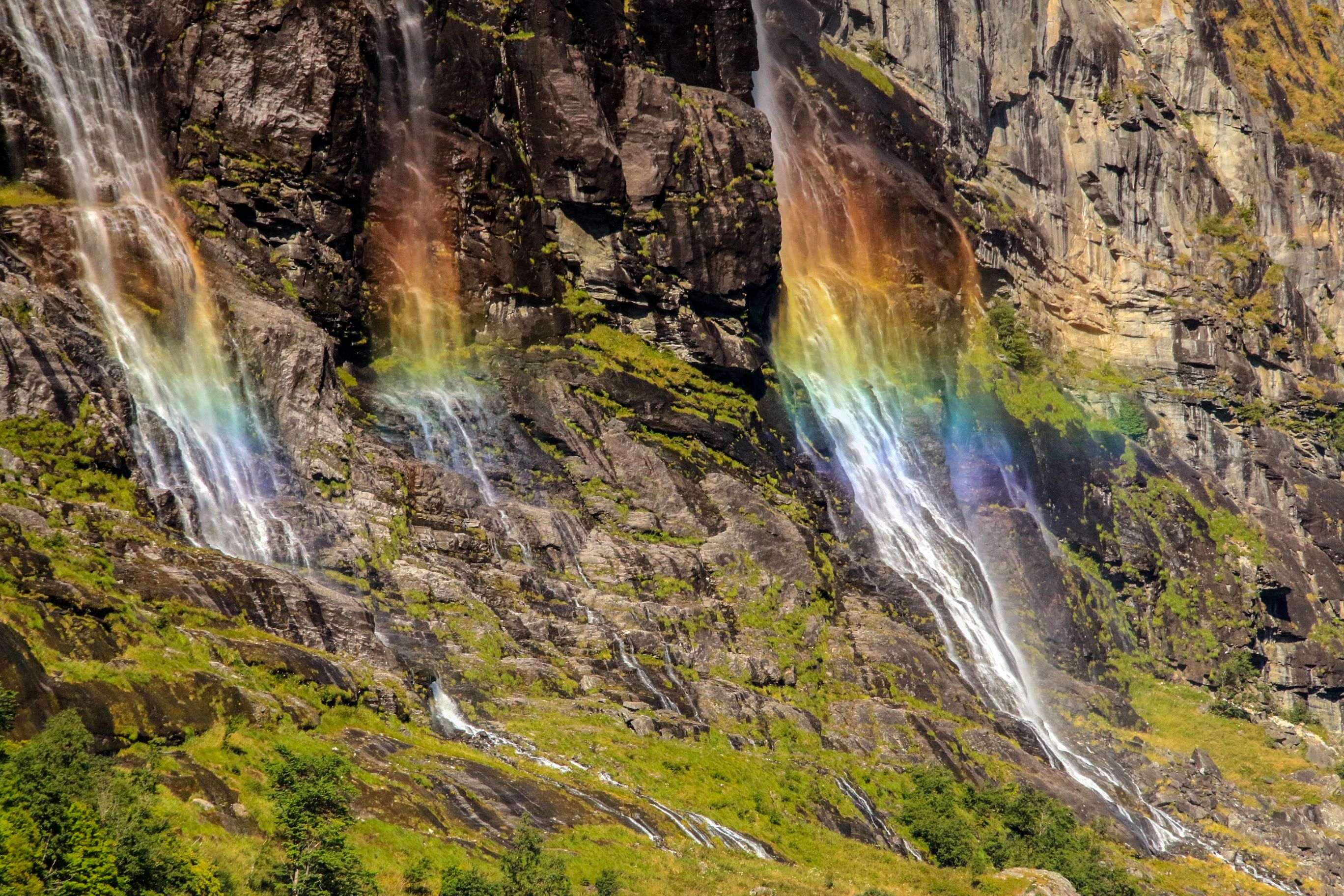 365247 baixar papel de parede terra/natureza, cachoeira das sete irmãs noruega, cachoeiras - protetores de tela e imagens gratuitamente