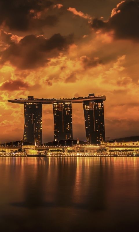 Handy-Wallpaper Singapur, Sonnenuntergang, Menschengemacht, Marina Bay Sands, Kunstwissenschaftliches Museum kostenlos herunterladen.