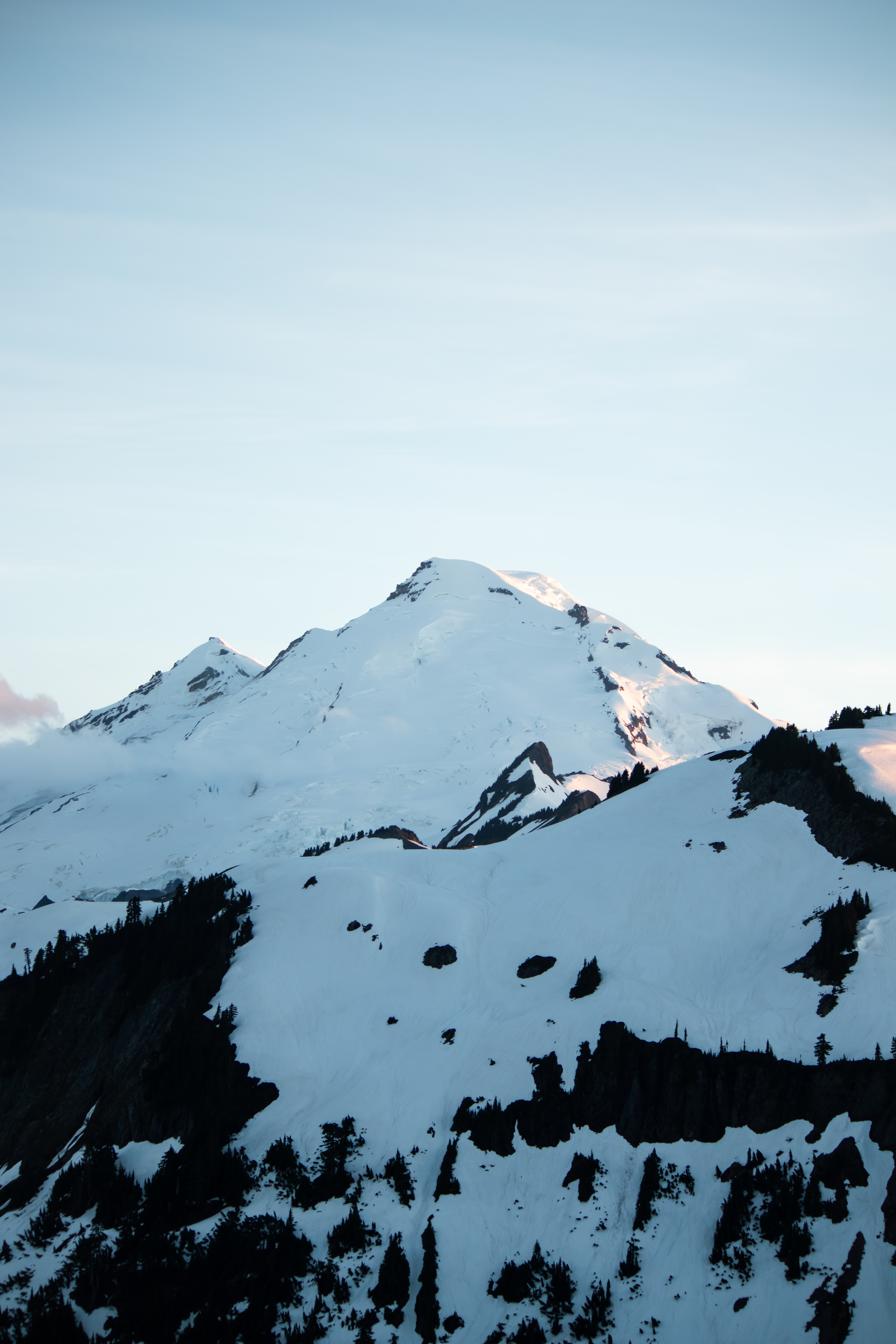 Descarga gratuita de fondo de pantalla para móvil de Naturaleza, Nieve, Montaña, Arriba, Cubierto De Nieve, Nevado, Vértice, Paisaje.
