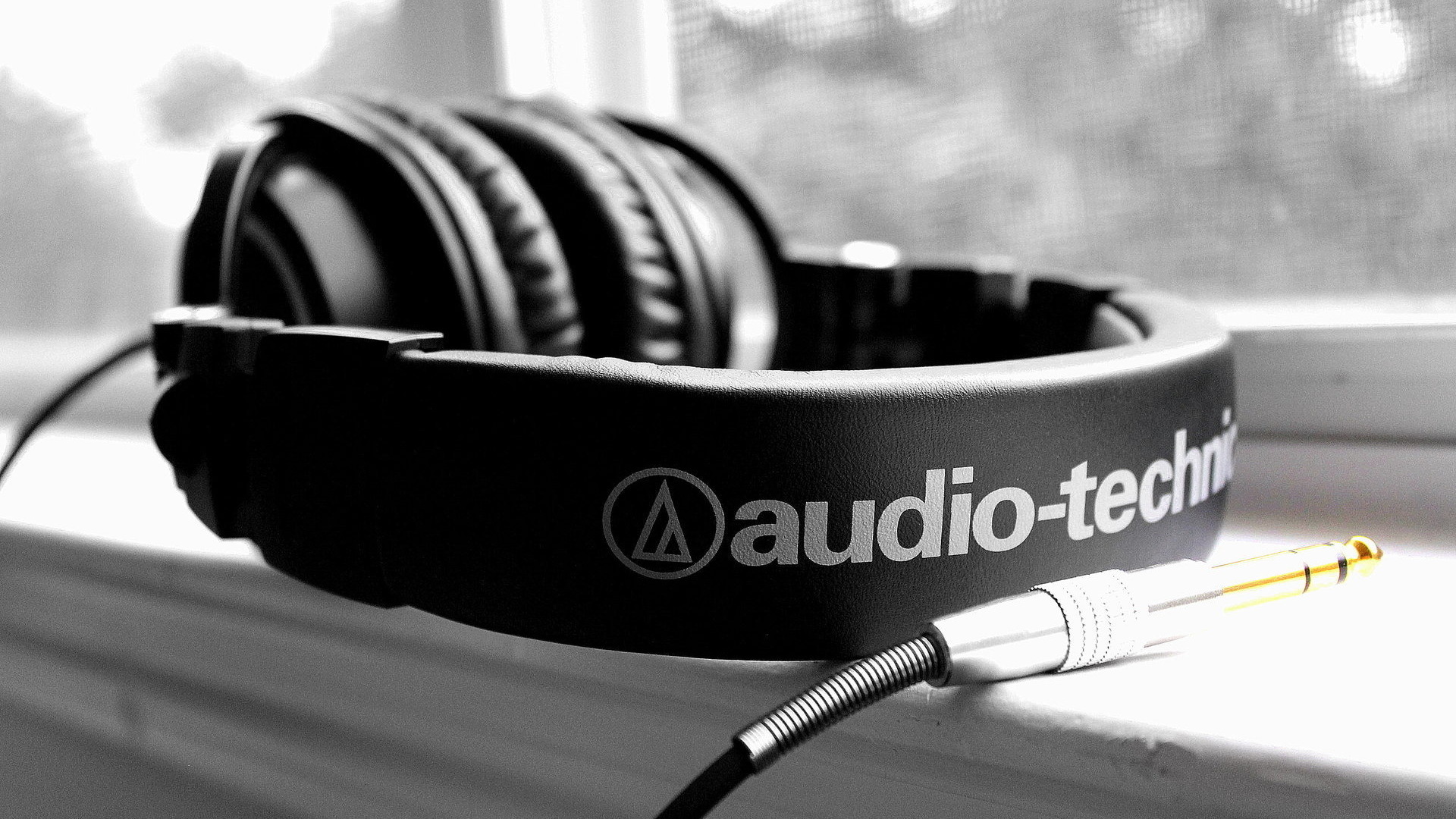 Free download wallpaper Music, Headphones on your PC desktop