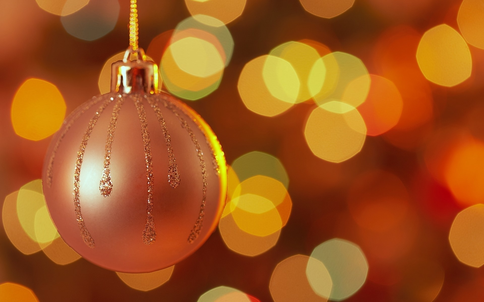 Download mobile wallpaper Christmas, Holiday, Bokeh, Ligths, Bauble for free.