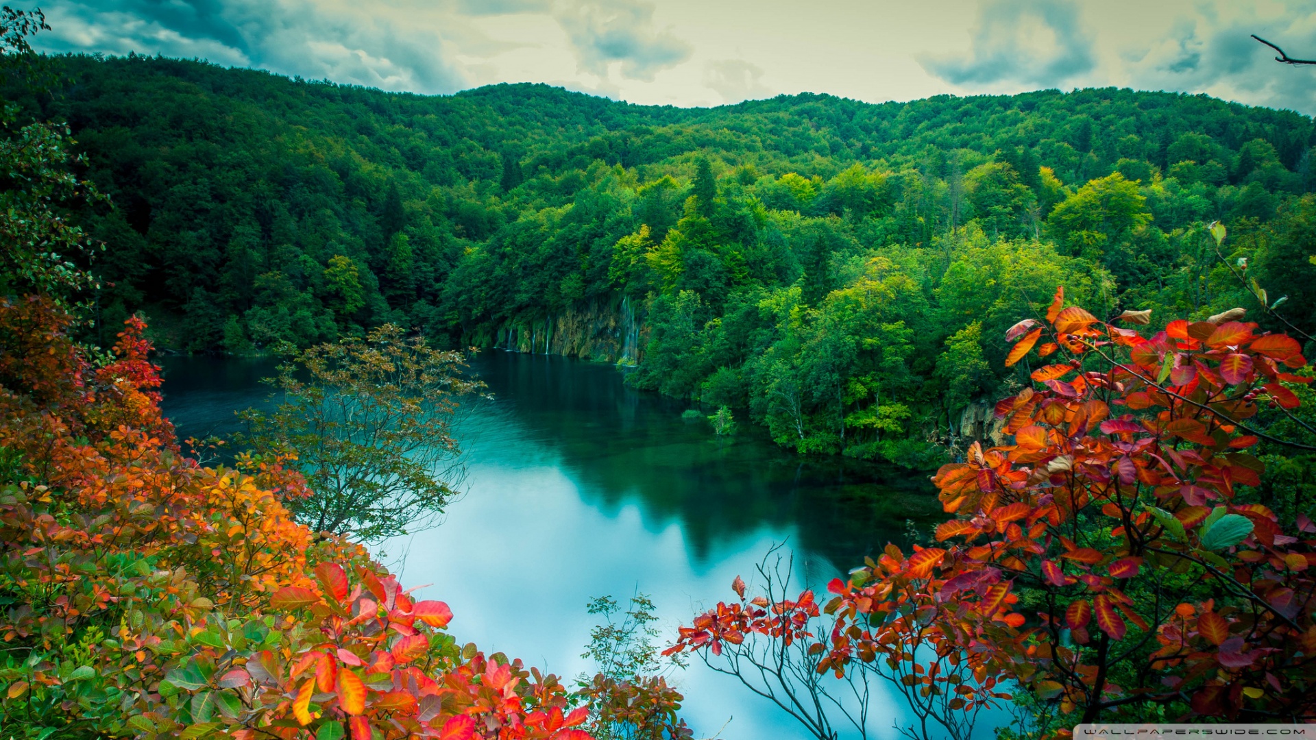 PCデスクトップに秋, 滝, 湖, 地球画像を無料でダウンロード