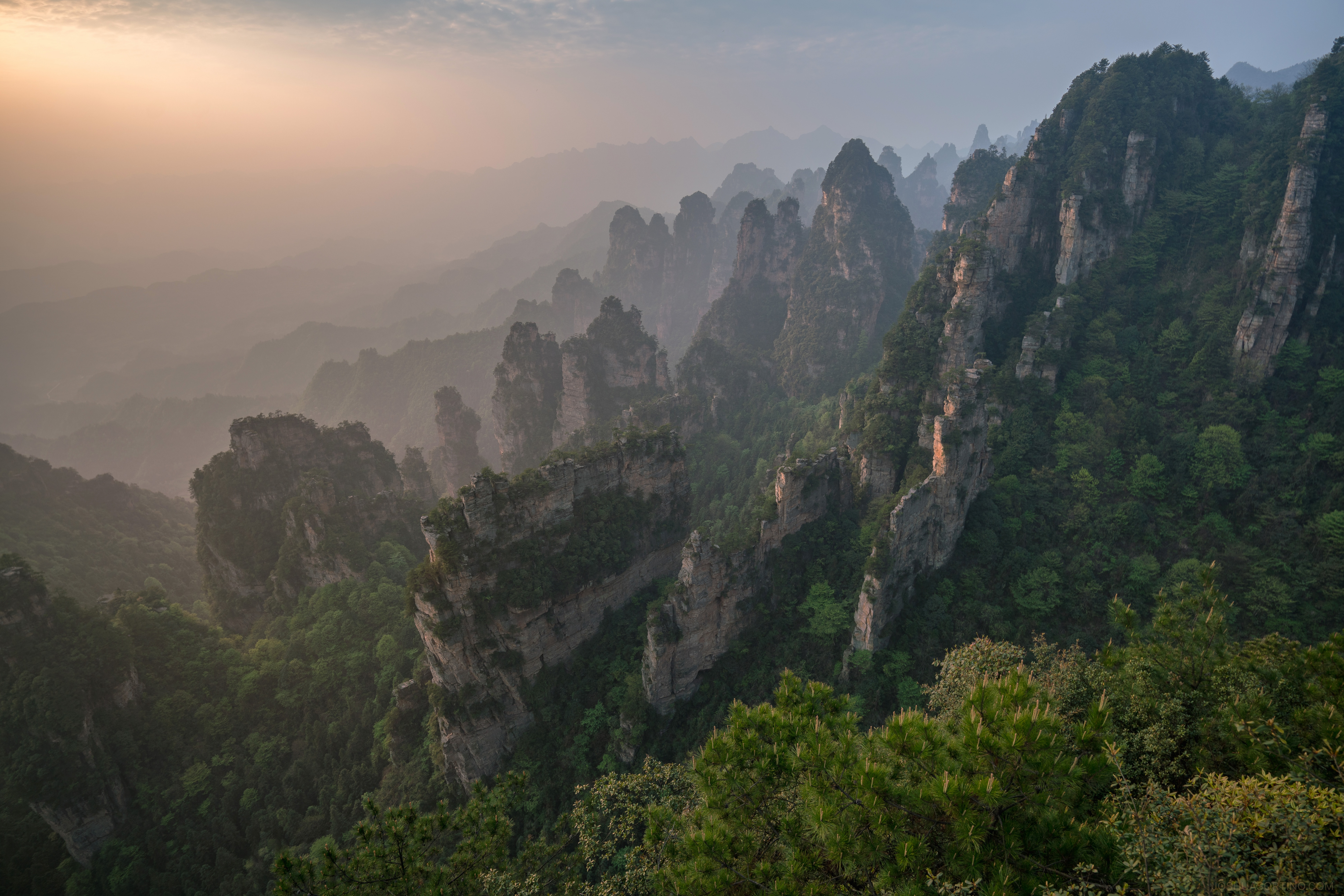 508306 Hintergrundbilder und Nationaler Waldpark Zhangjiajie Bilder auf dem Desktop. Laden Sie  Bildschirmschoner kostenlos auf den PC herunter