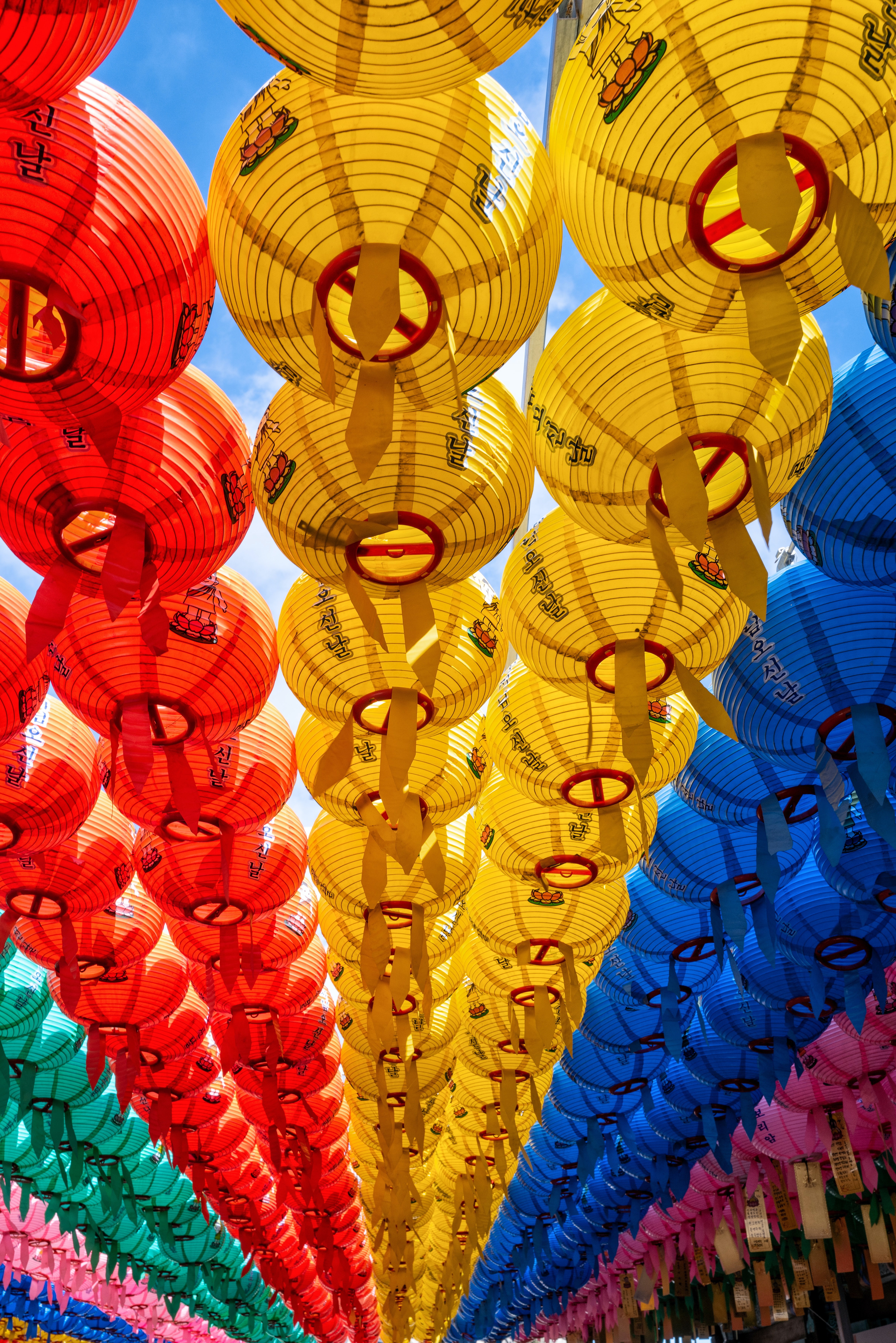 multicolored, miscellanea, miscellaneous, flashlights, paper lanterns