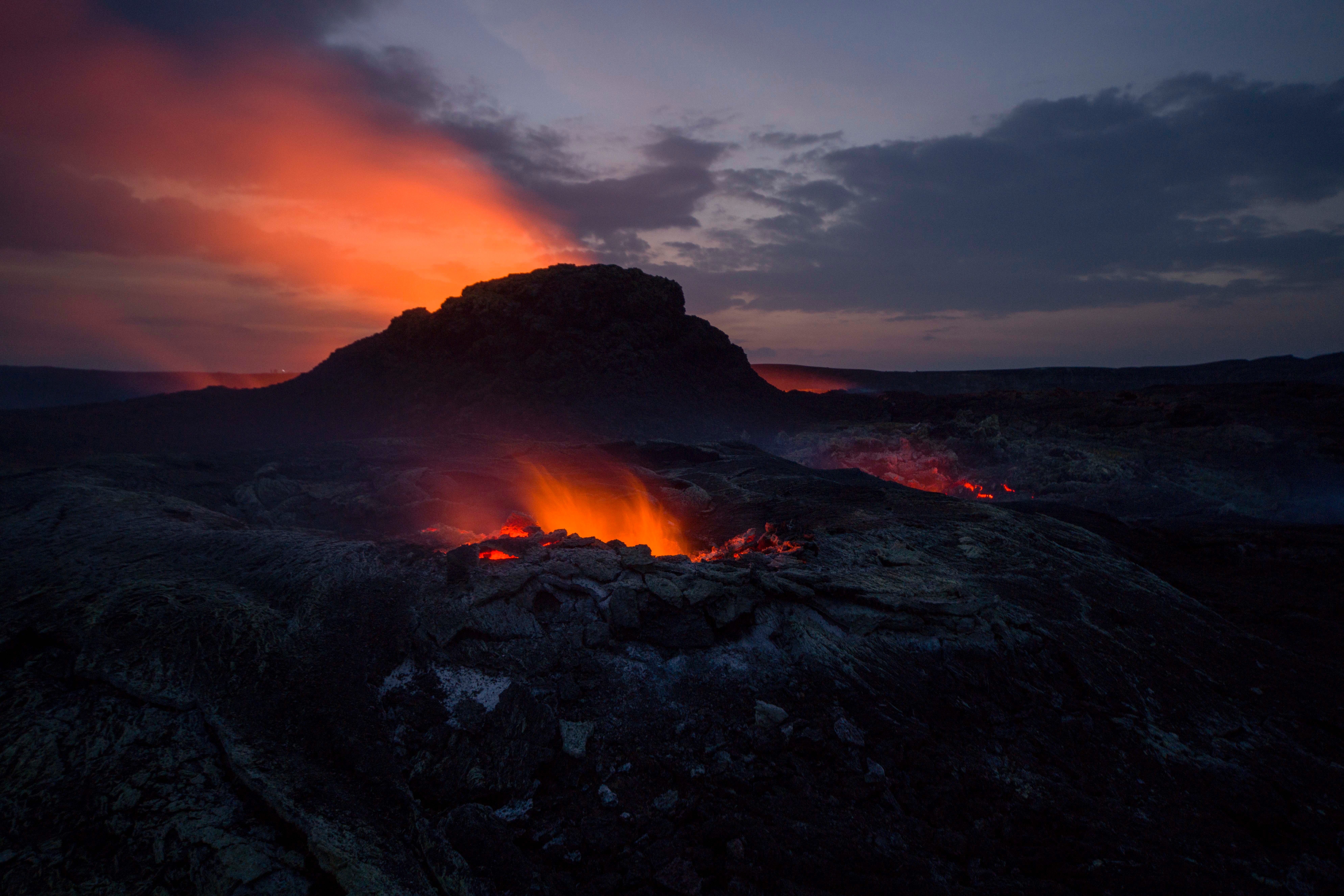 hot, volcano, magma, nature, fire, crater HD wallpaper