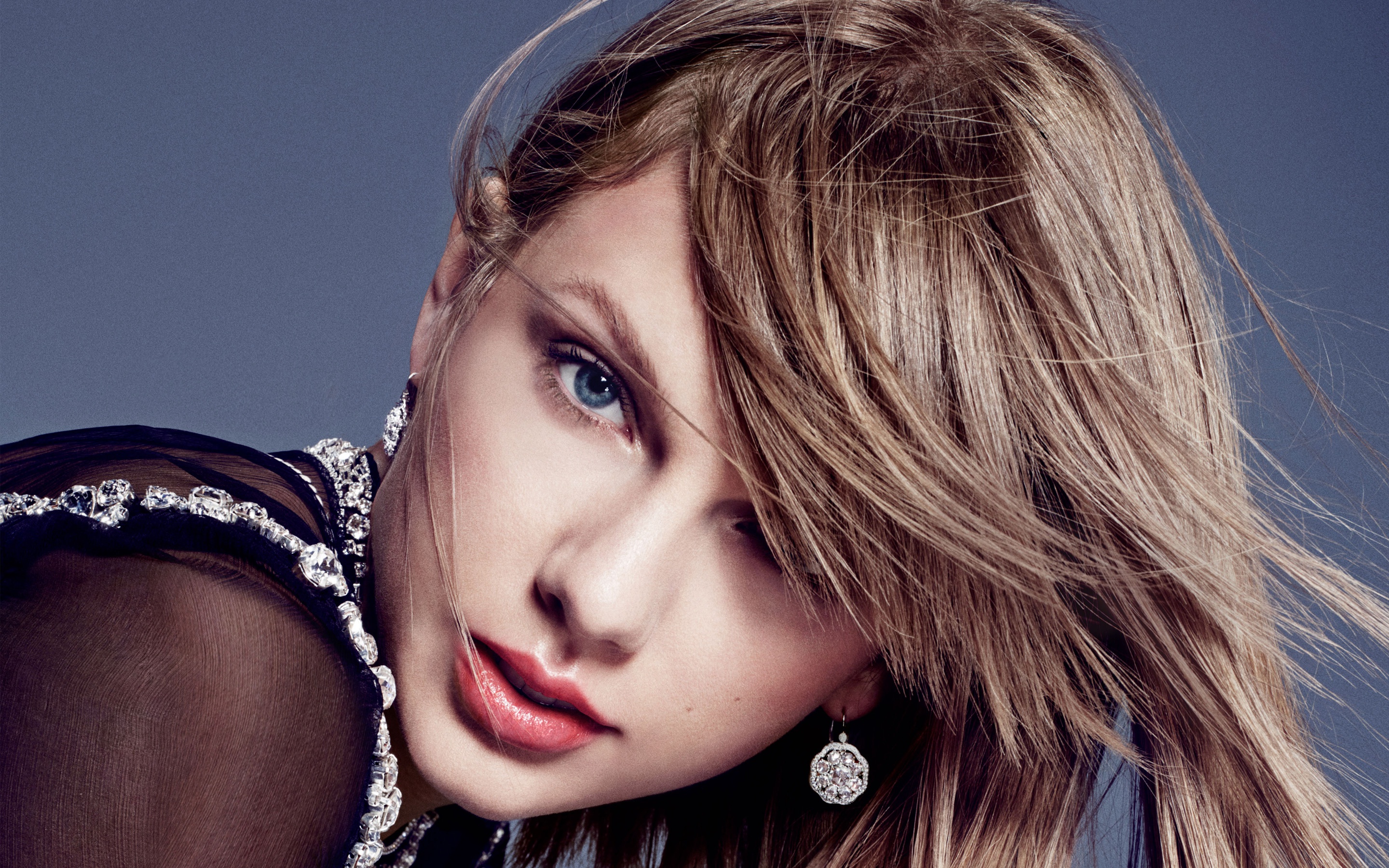 Handy-Wallpaper Musik, Sänger, Gesicht, Blaue Augen, Amerikanisch, Blondinen, Taylor Swift kostenlos herunterladen.