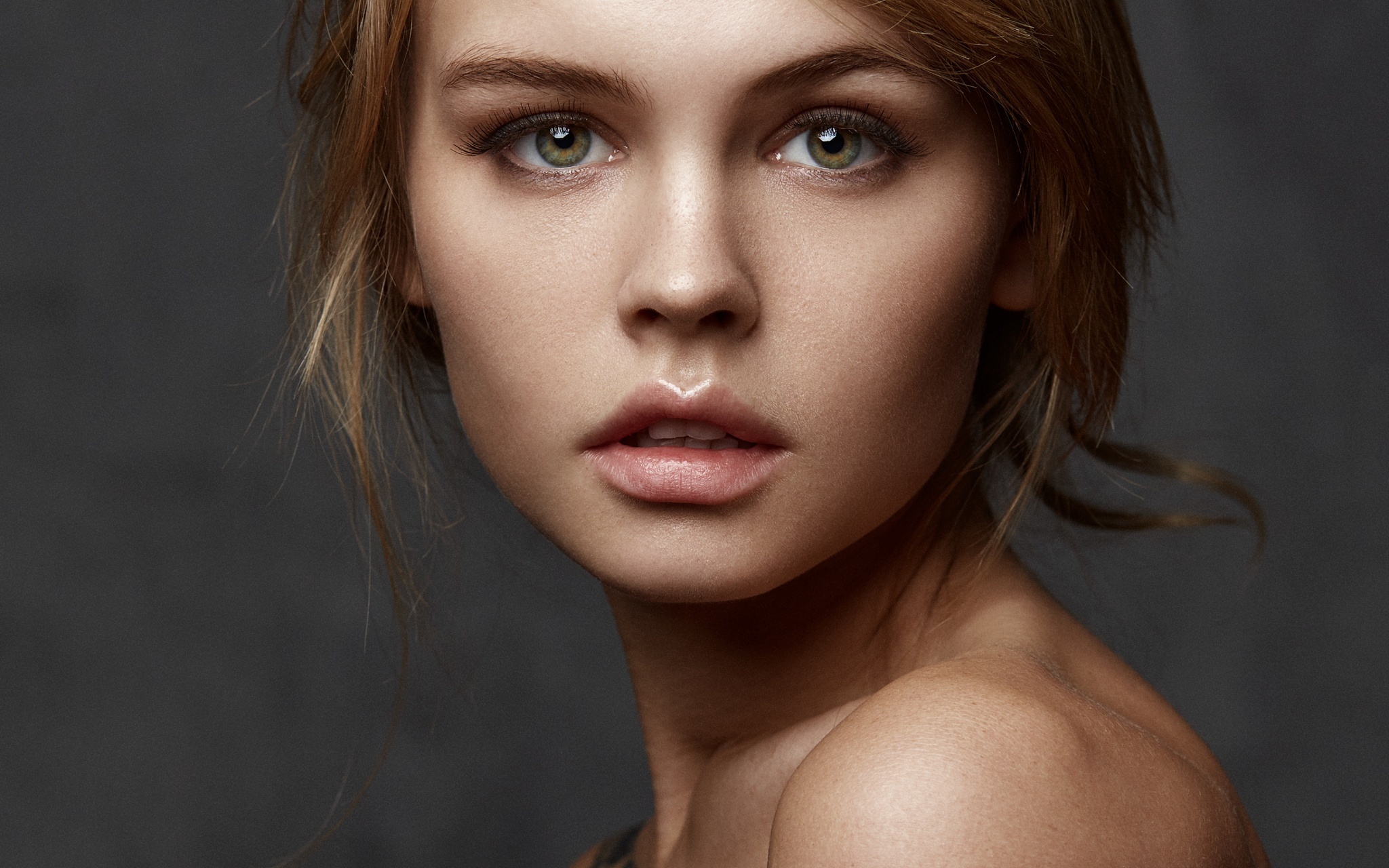 PCデスクトップにロシア, 顔, モデル, 女性, 緑の目, アナスタシヤ・スケグロワ画像を無料でダウンロード