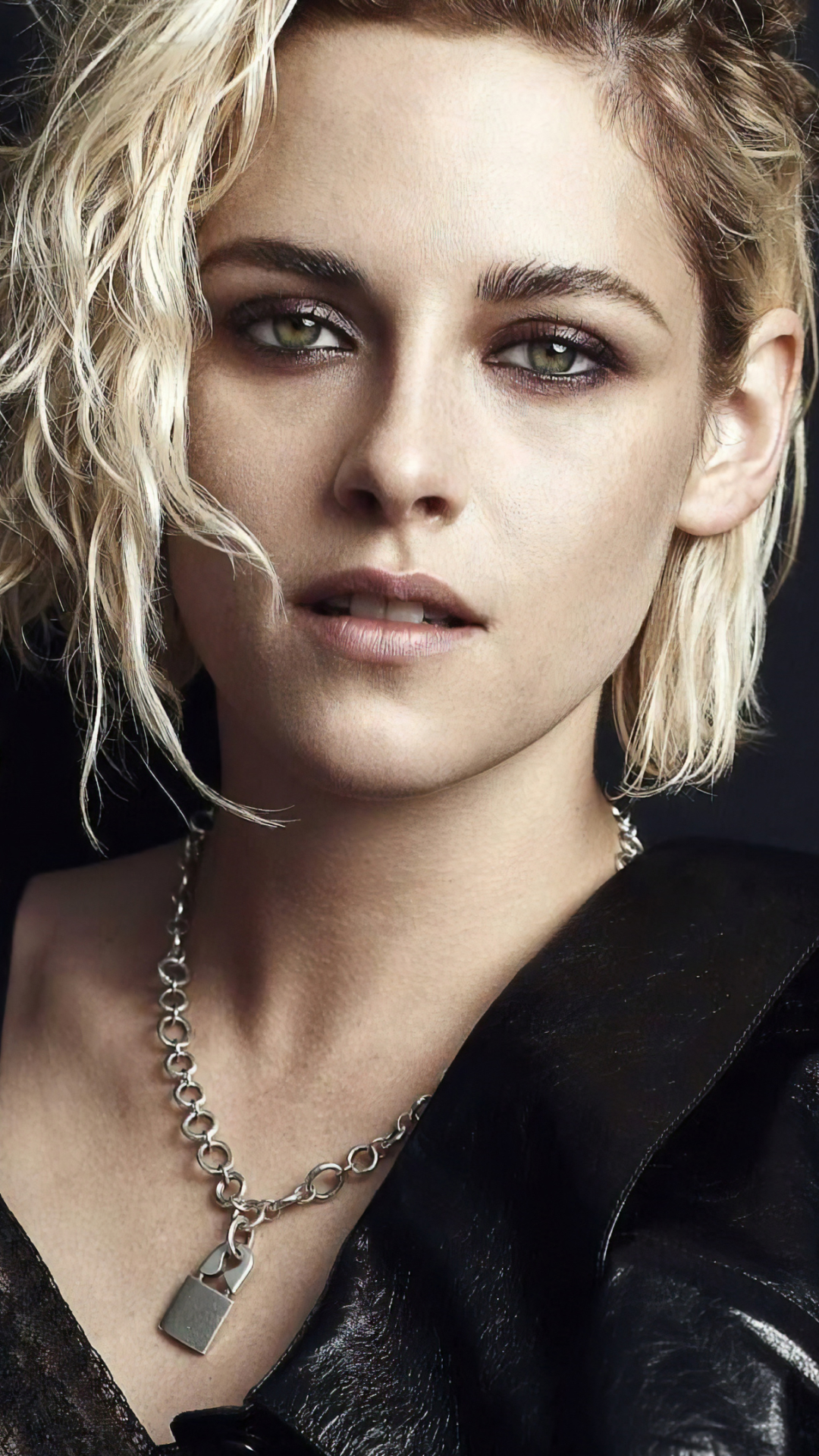 Descarga gratuita de fondo de pantalla para móvil de Kristen Stewart, Rubio, Ojos Verdes, Americano, Celebridades, Cabello Corto, Actriz, Rubia.